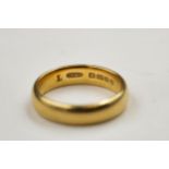 22ct gold band ring, total weight 6.00 grams
