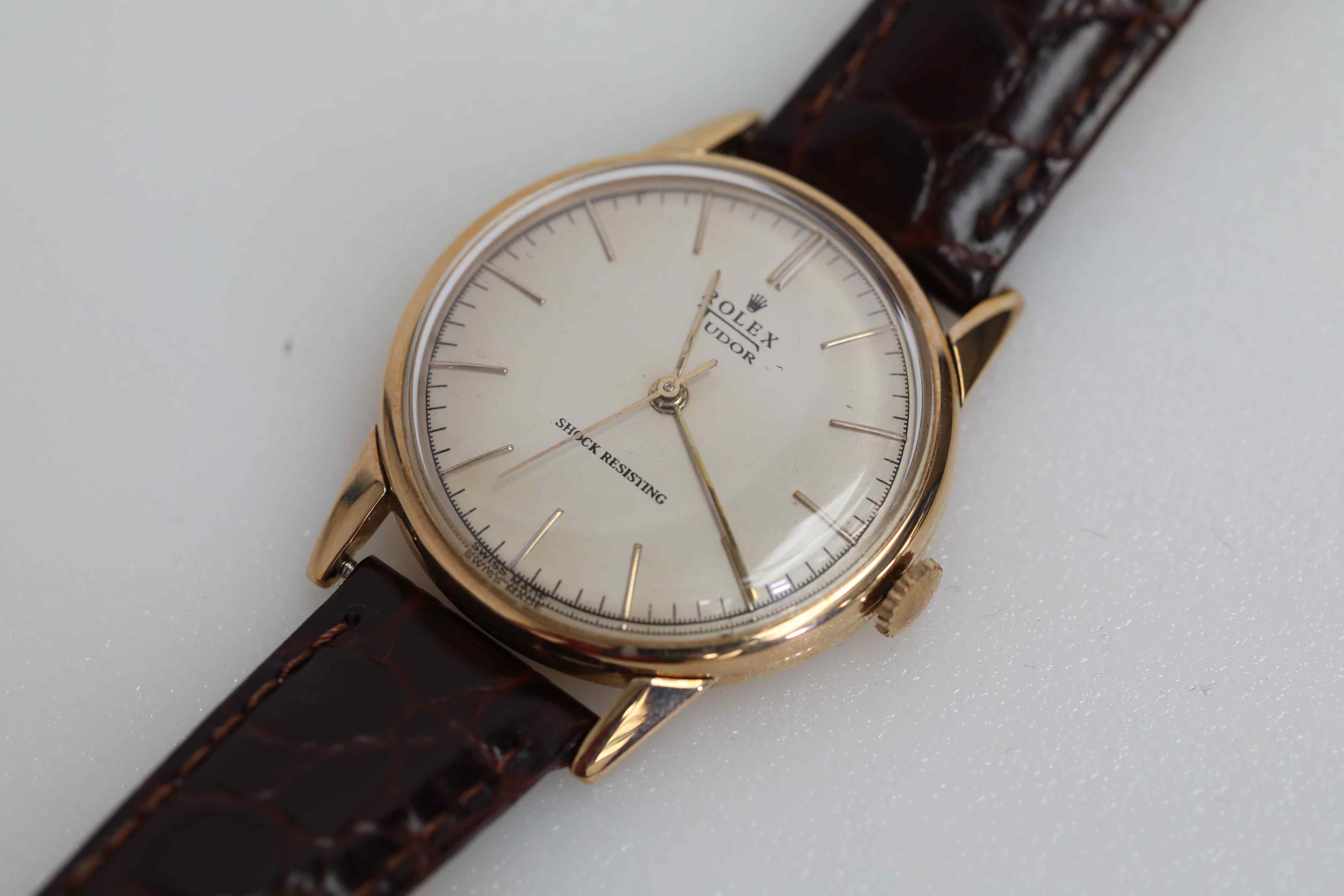 9CT Gold Rolex Watch Tudor 1968 - Image 3 of 8