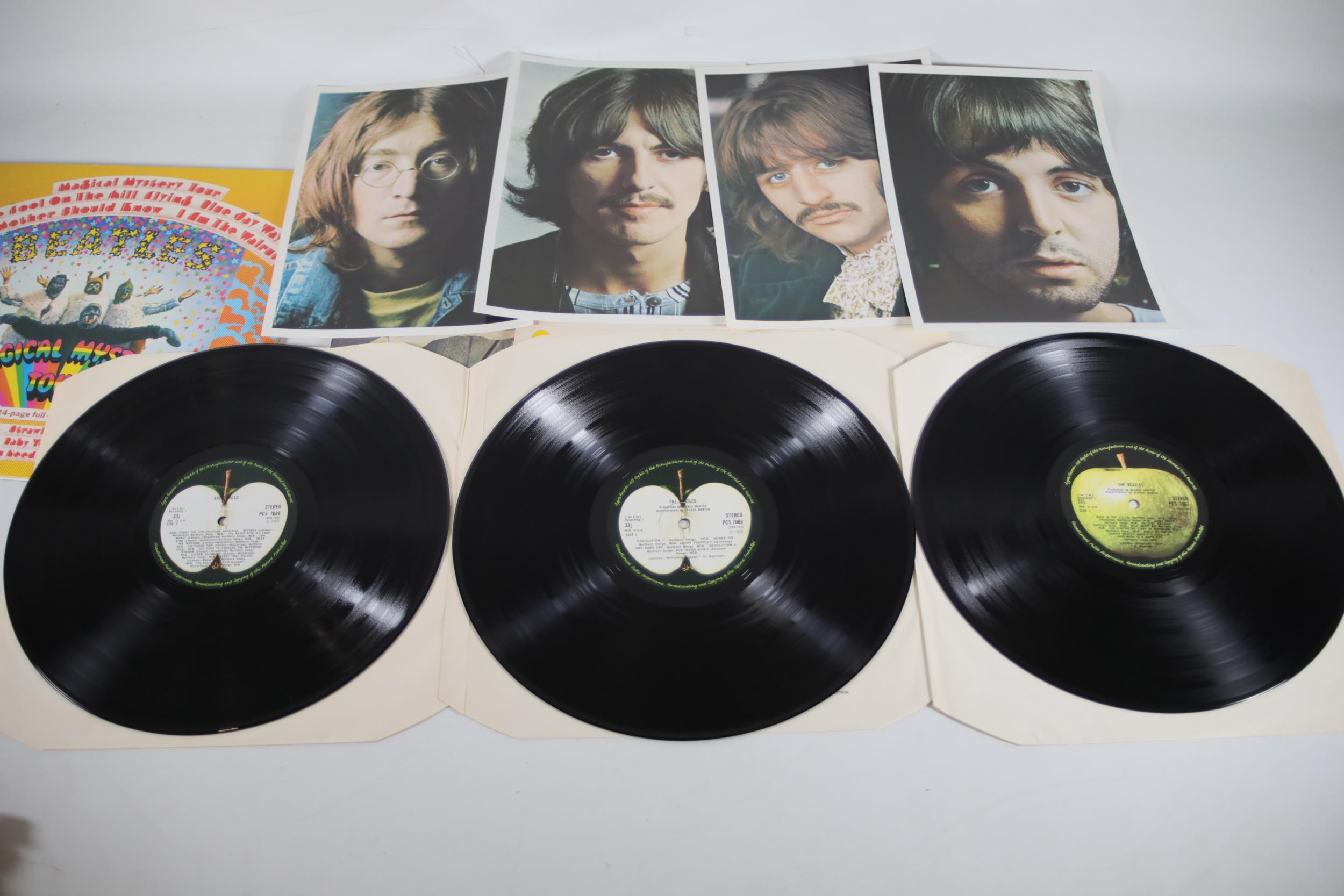 x4 The Beatles Vinyl LPs magical mystery tour sealed revolver album ect - Image 5 of 8