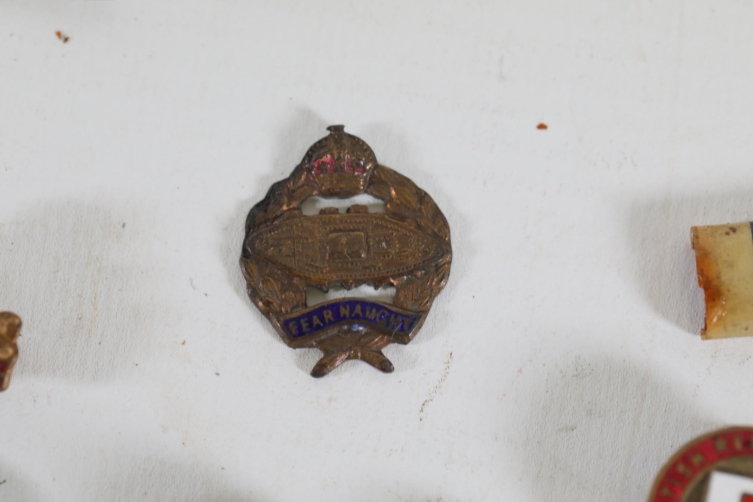 selection of vintage badges - Image 5 of 8