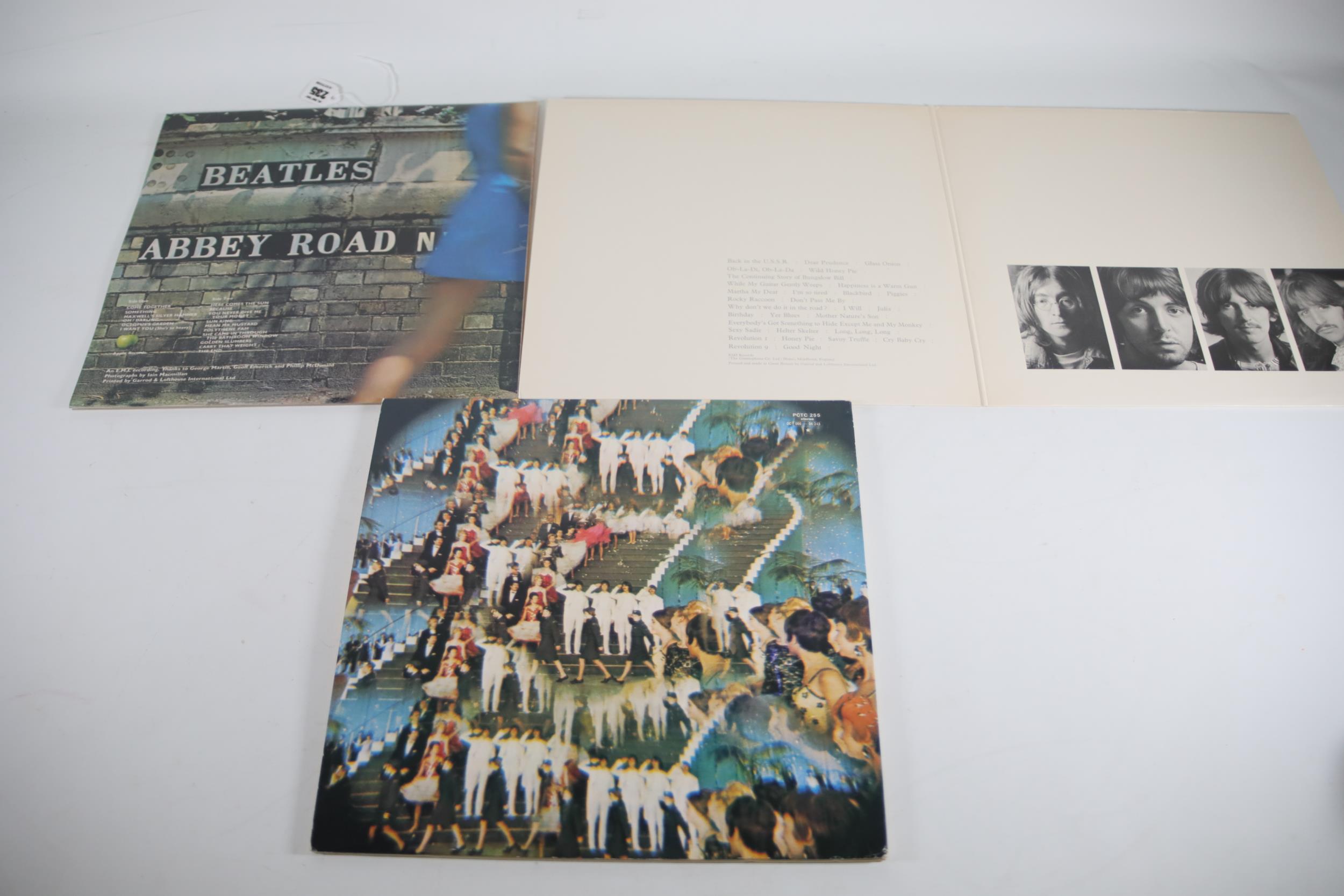 x4 The Beatles Vinyl LPs magical mystery tour sealed revolver album ect - Image 8 of 8