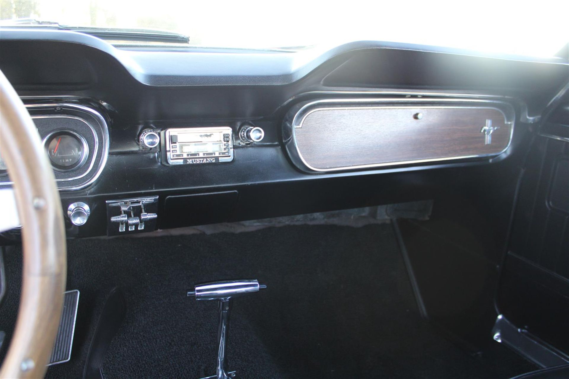 1965 Ford Mustang 5.0 V8 Fastback Auto LHD - Image 14 of 21