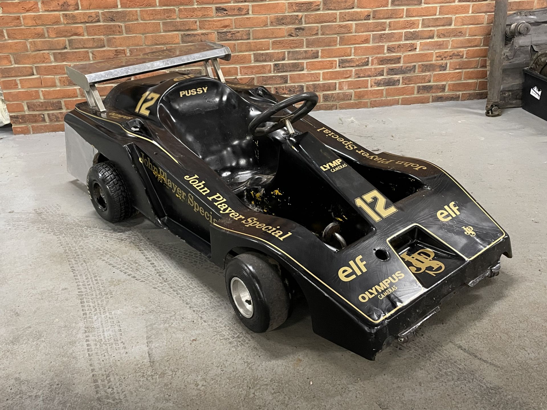 Petrol Engine JPS Liveried Go-Kart - Image 2 of 8