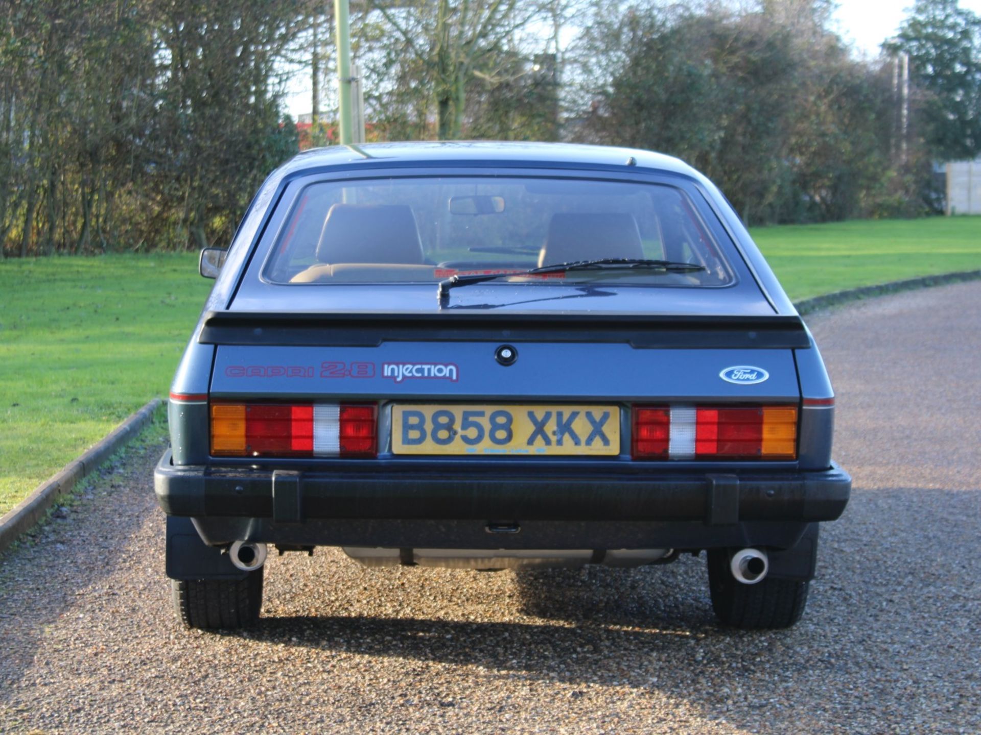 1985 Ford Capri 2.8 Injection Special 28,460 miles from new - Image 5 of 24