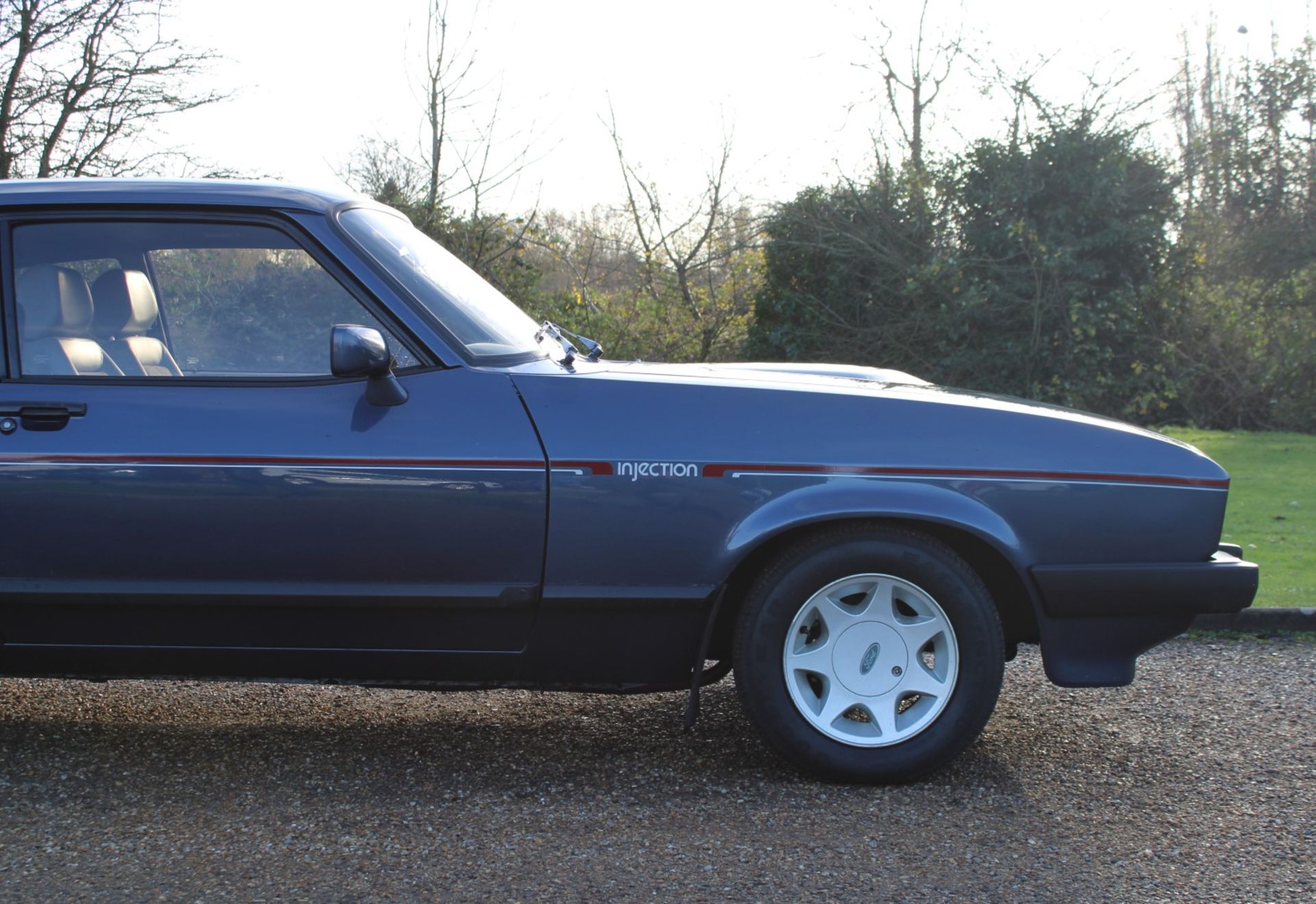 1985 Ford Capri 2.8 Injection Special 28,460 miles from new - Image 7 of 24