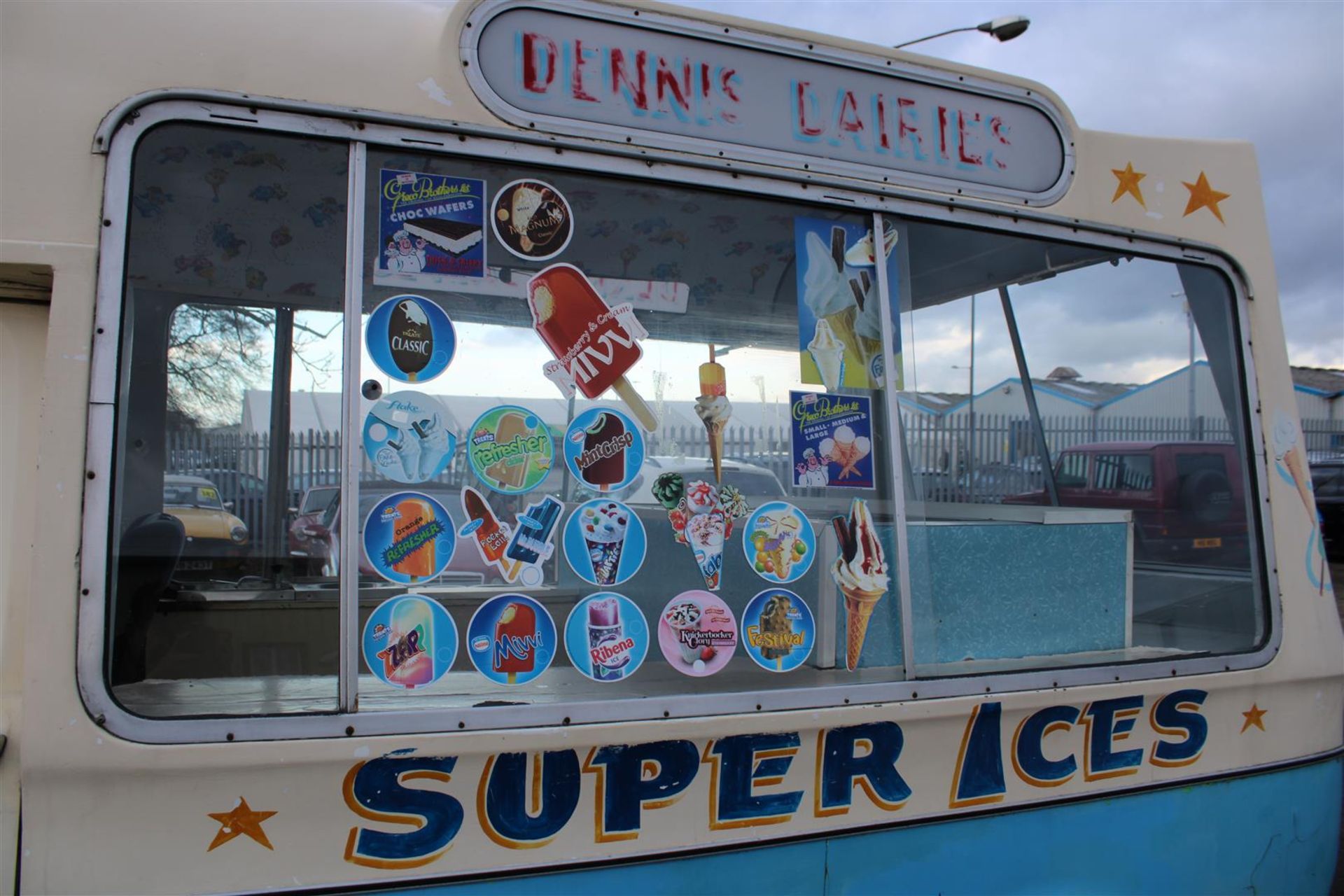 1978 Bedford CF Ice Cream Van - Image 13 of 27