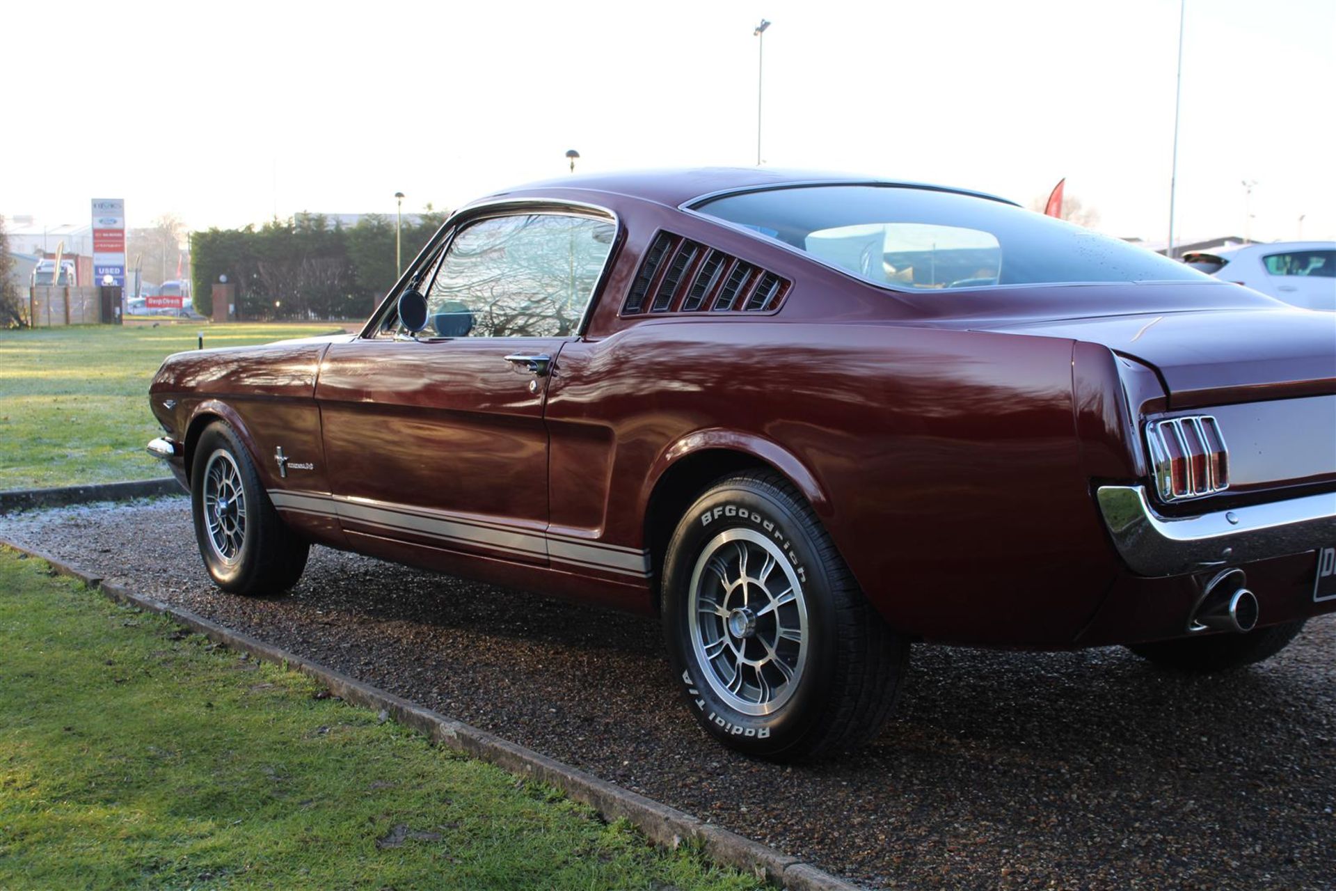 1965 Ford Mustang 5.0 V8 Fastback Auto LHD - Image 8 of 21