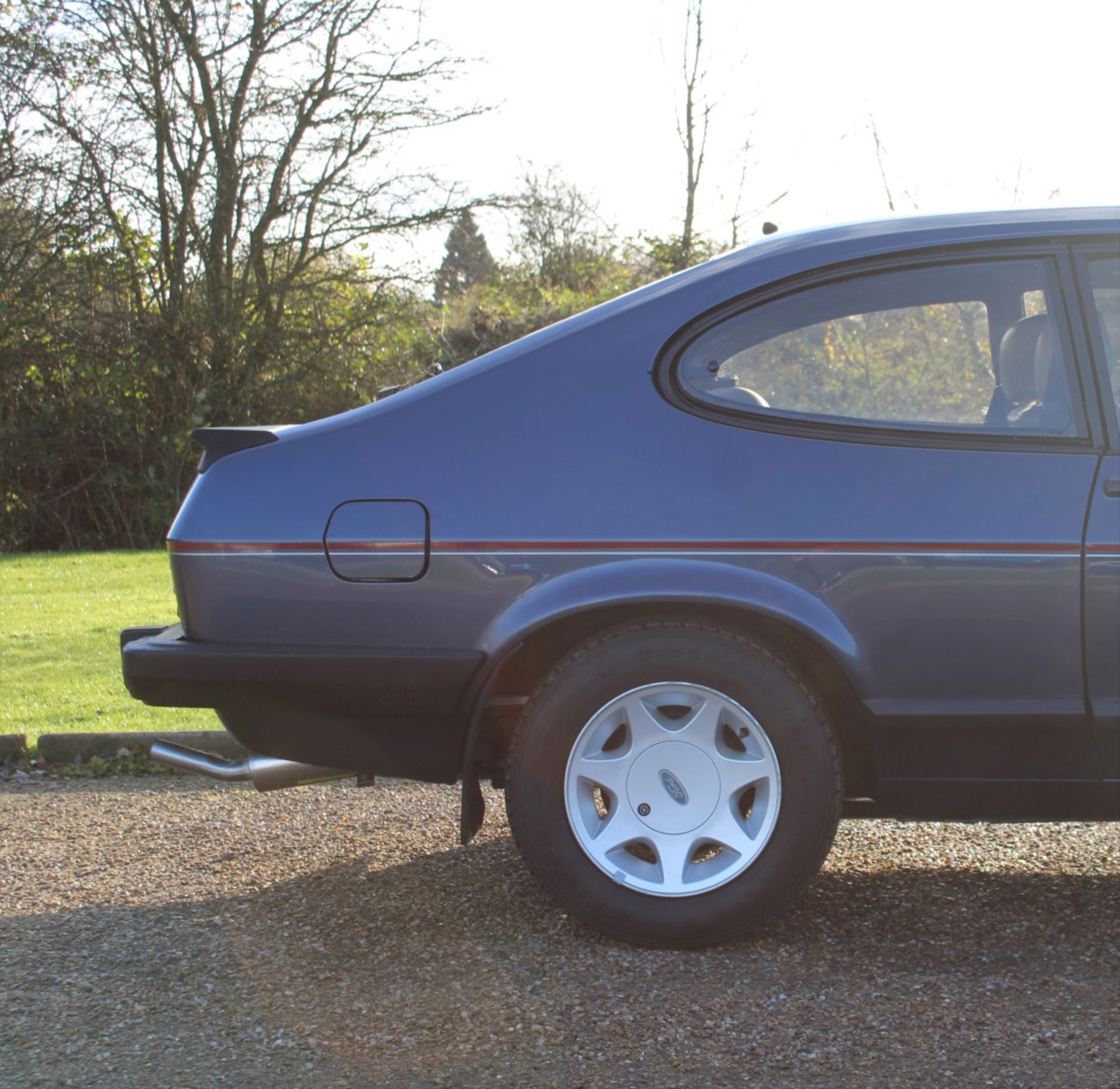 1985 Ford Capri 2.8 Injection Special 28,460 miles from new - Image 8 of 24