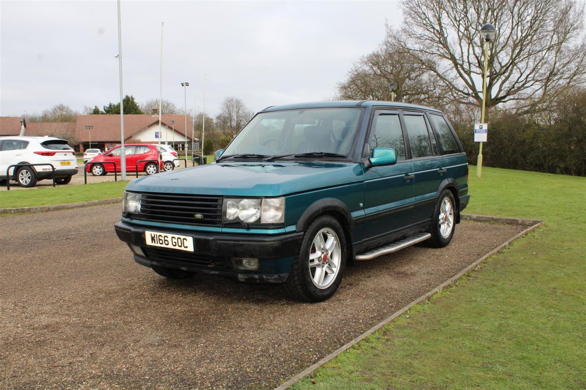 2000 Range Rover Vogue 4.6 Auto - Image 4 of 19