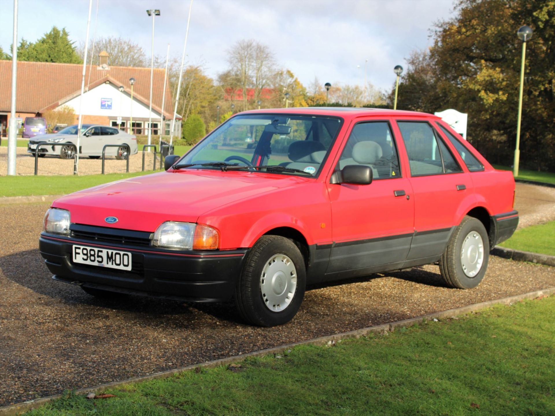 1988 Ford Escort 1.4 LX One owner from new - Image 5 of 26