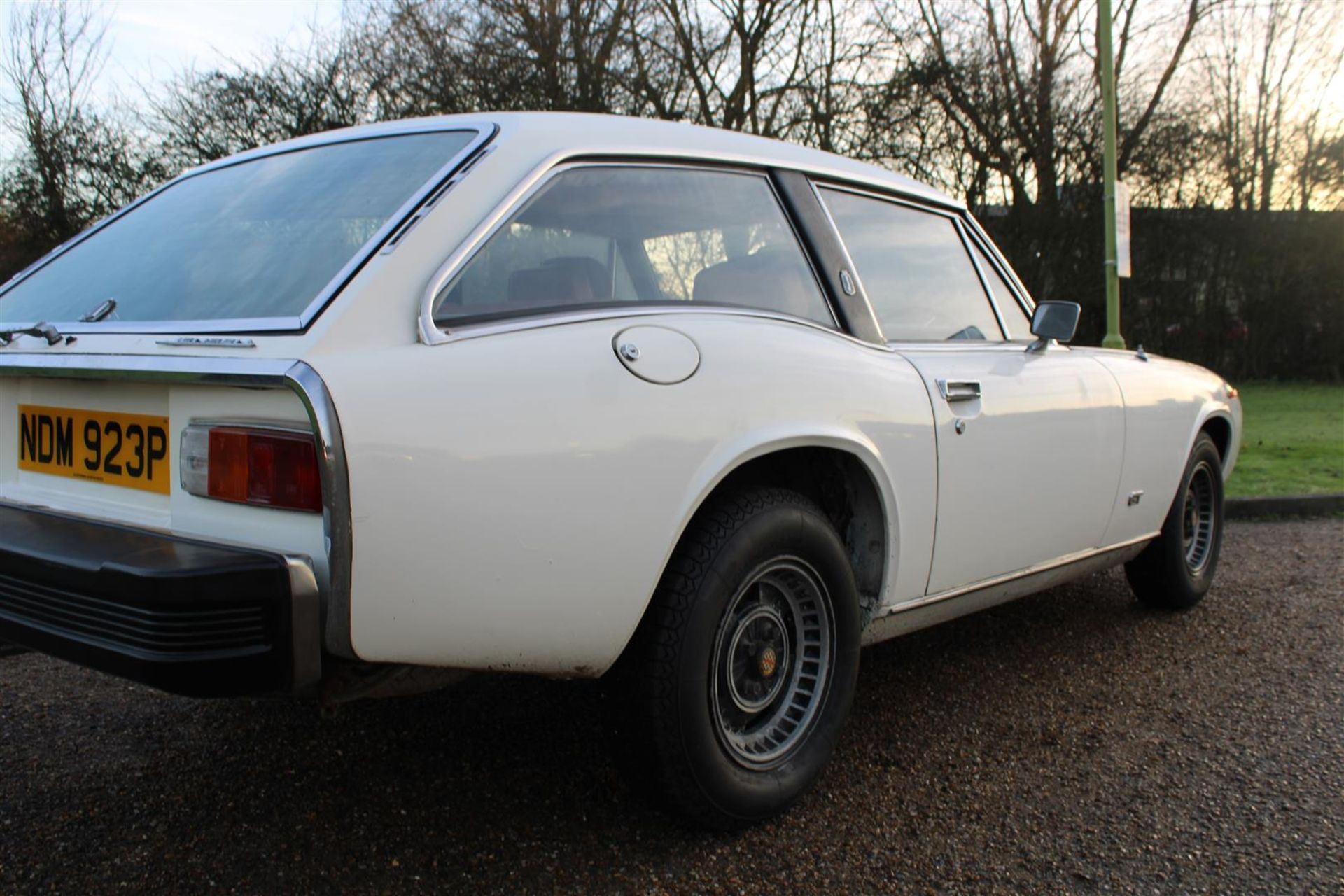 1975 Jensen GT - Image 9 of 22