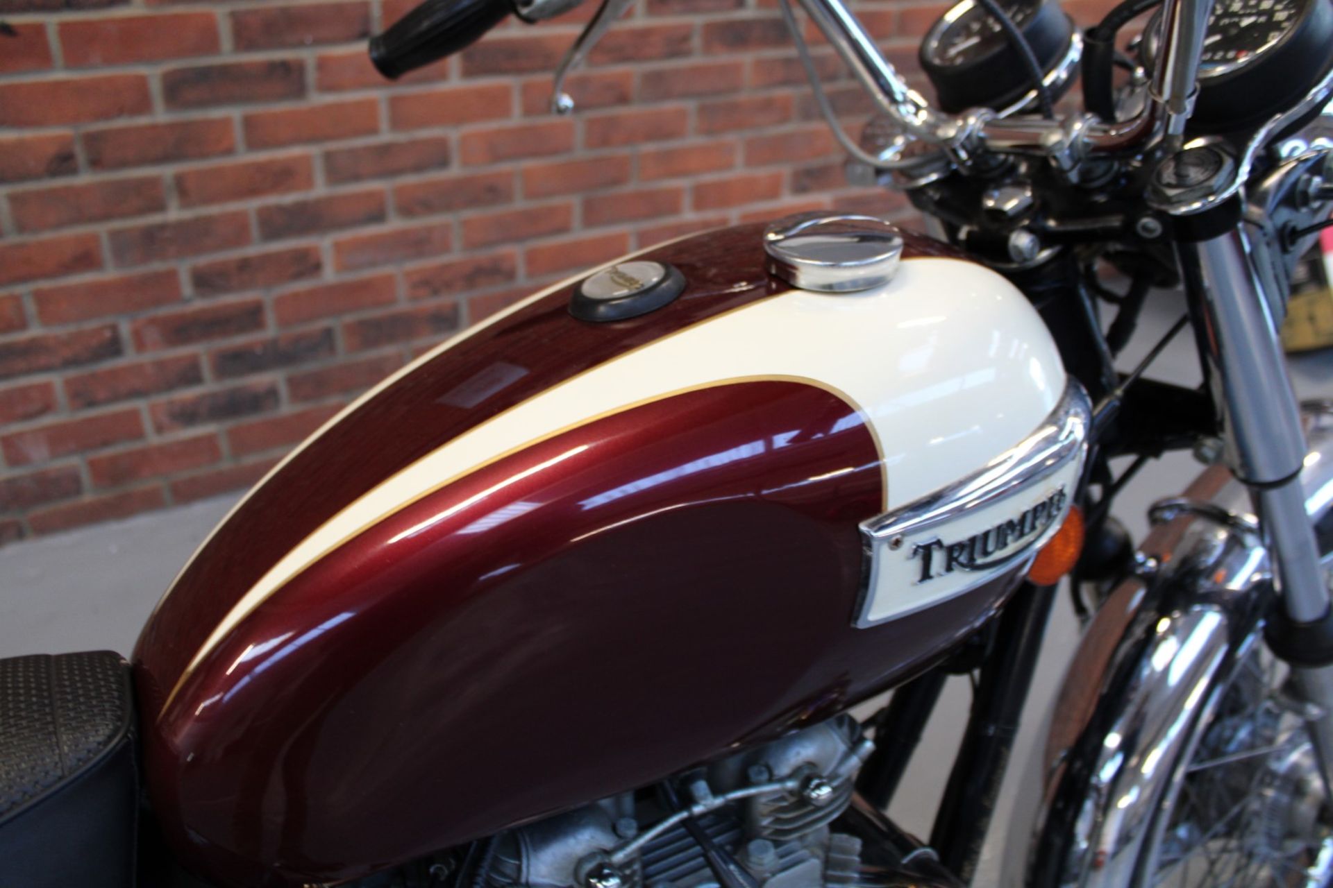 1975 Triumph Bonneville 750 - Image 11 of 17