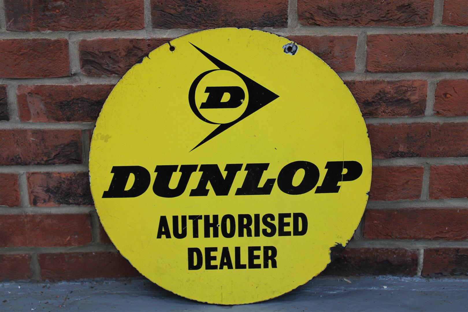 Enamel Dunlop Authorised Dealer Circular Sign