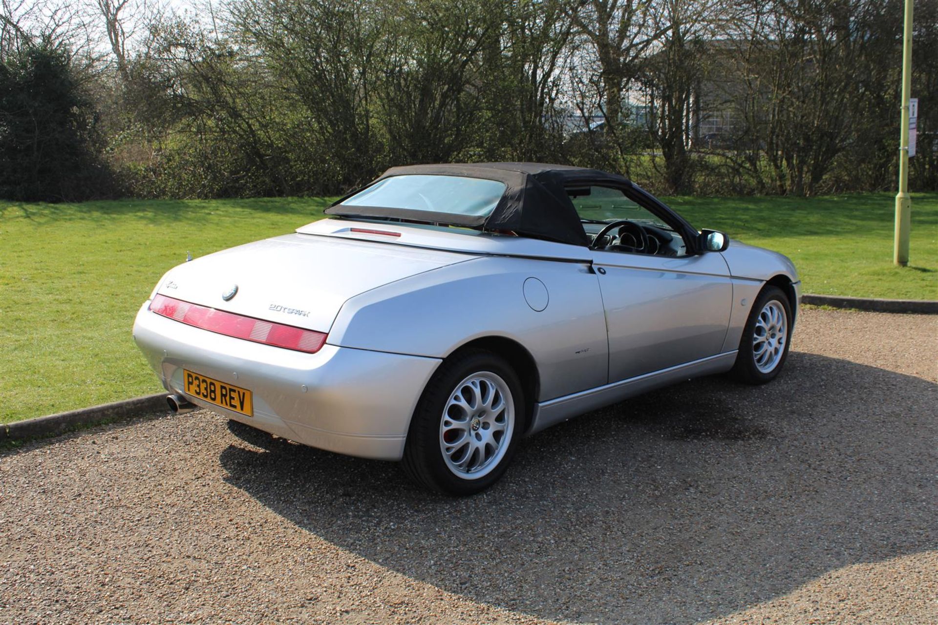 1997 Alfa Romeo Spider T Spark 16v - Image 3 of 16