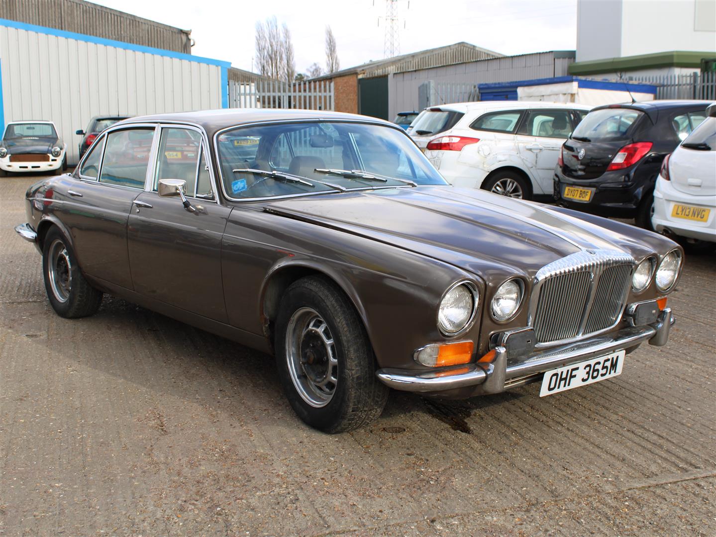 1973 Daimler Sovereign 4.2 Auto