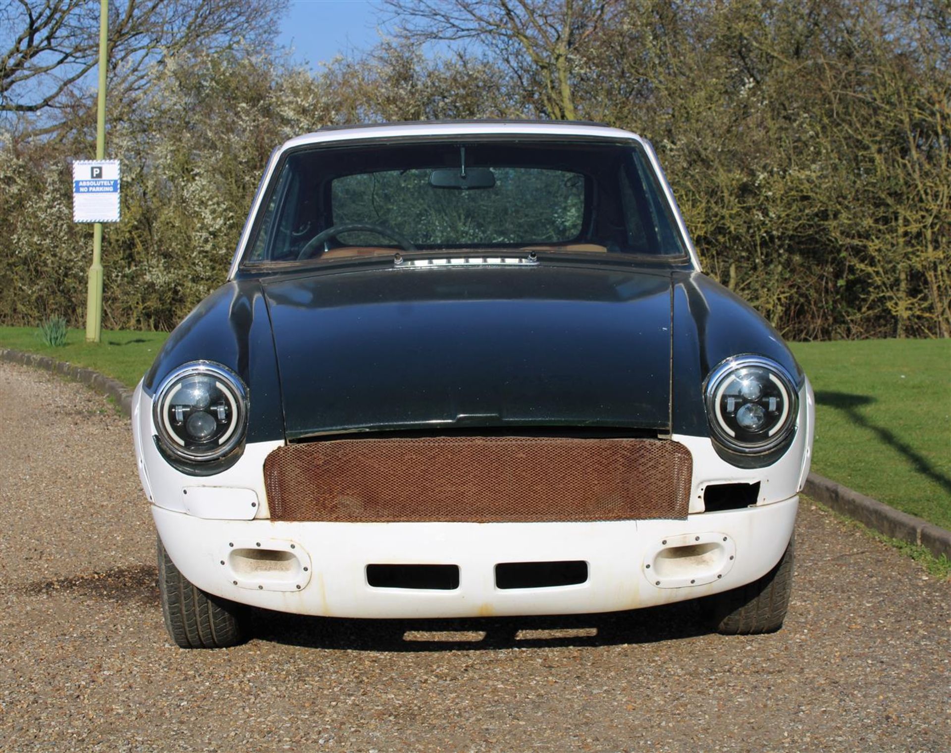 1975 MG B GT - Image 2 of 17