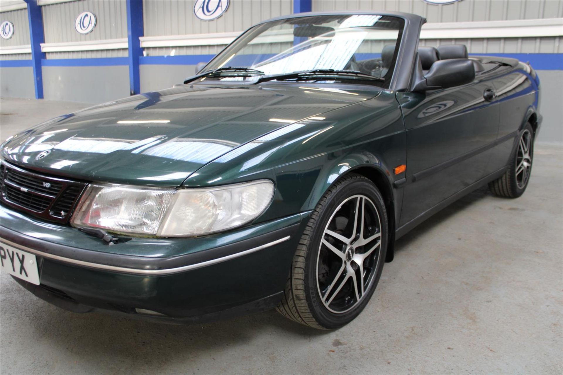 1996 Saab 900 SE V6 Auto Diamond Edition Convertible - Image 11 of 23