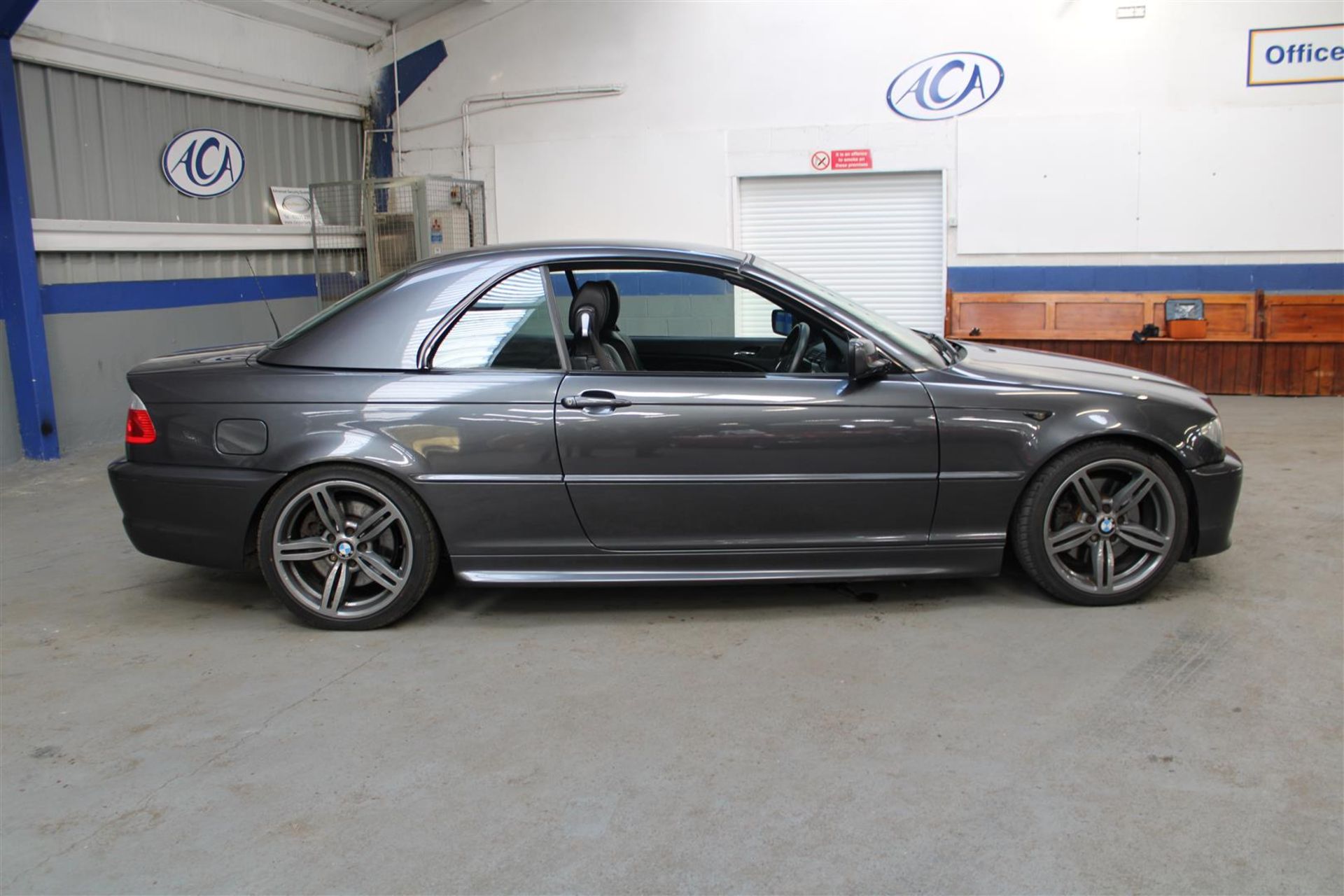 2005 BMW E46 330Ci M-Sport Convertible - Image 8 of 21