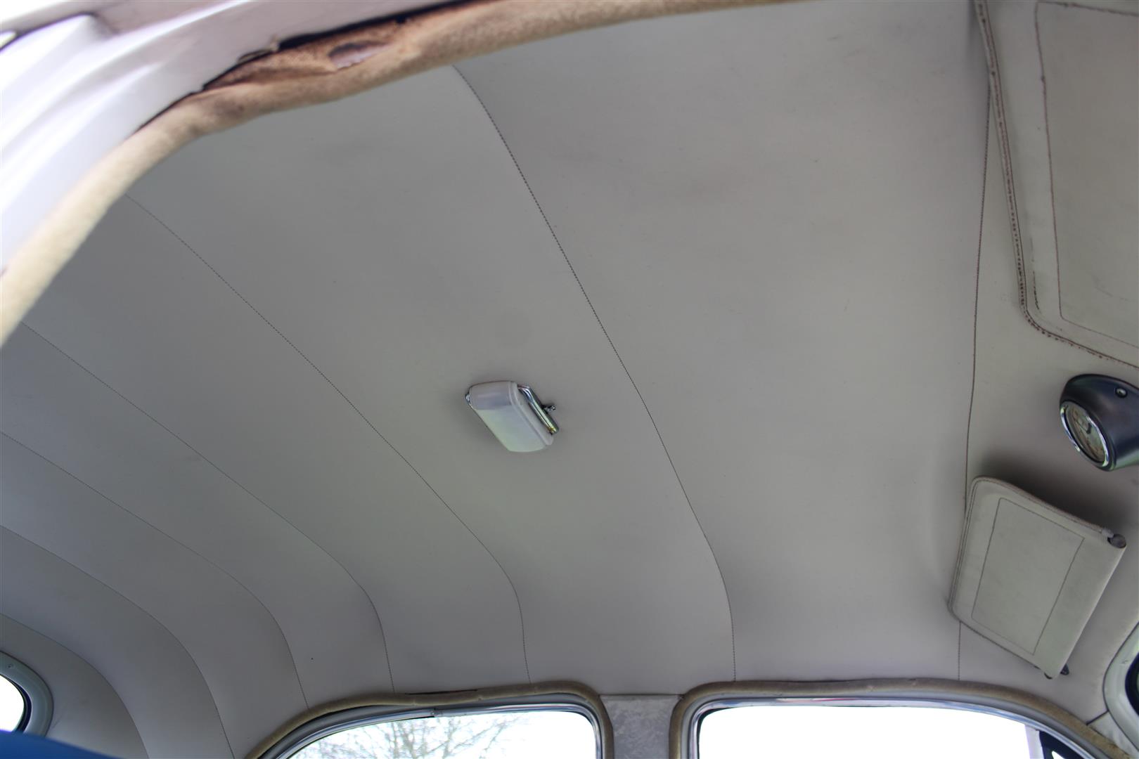 1955 Ford Zephyr Zodiac Mk1 - Image 12 of 25