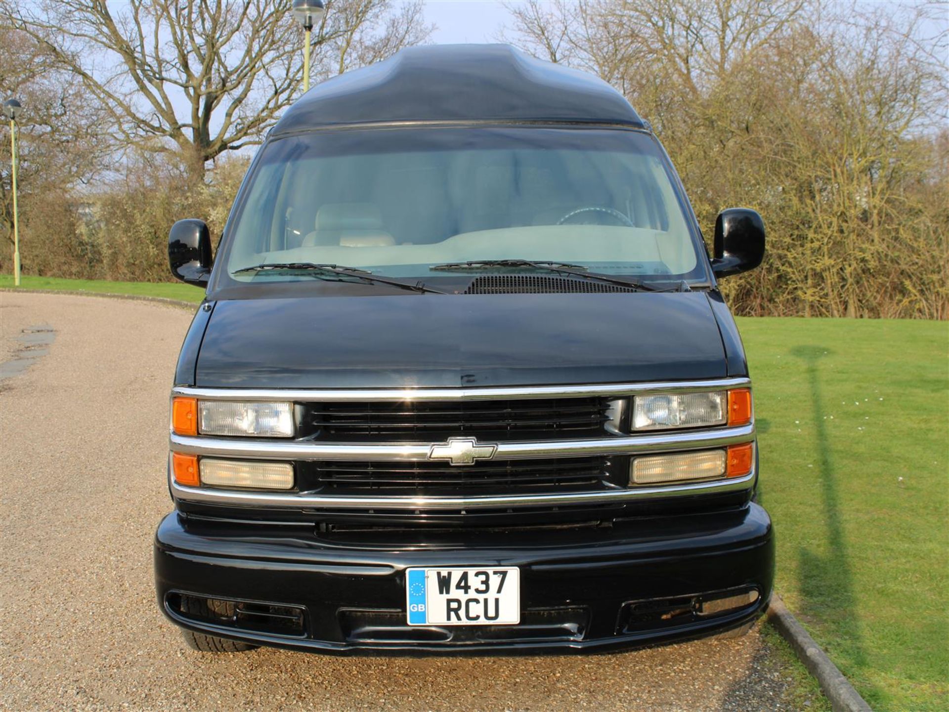 2000 Chevrolet Express Day Van 5.0 Auto LHD - Image 8 of 27