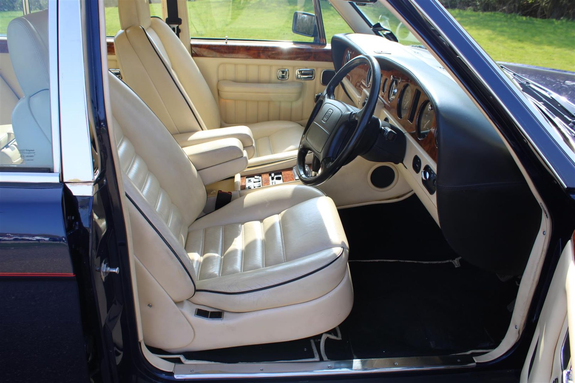 1995 Bentley Turbo R - Image 7 of 25