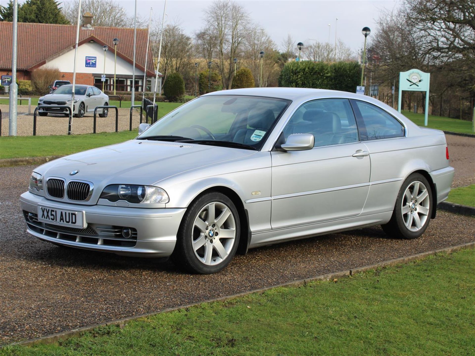 2001 BMW E46 330Ci SE Auto 29,980 miles from new - Image 3 of 26