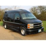 2000 Chevrolet Express Day Van 5.0 Auto LHD