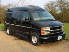 2000 Chevrolet Express Day Van 5.0 Auto LHD