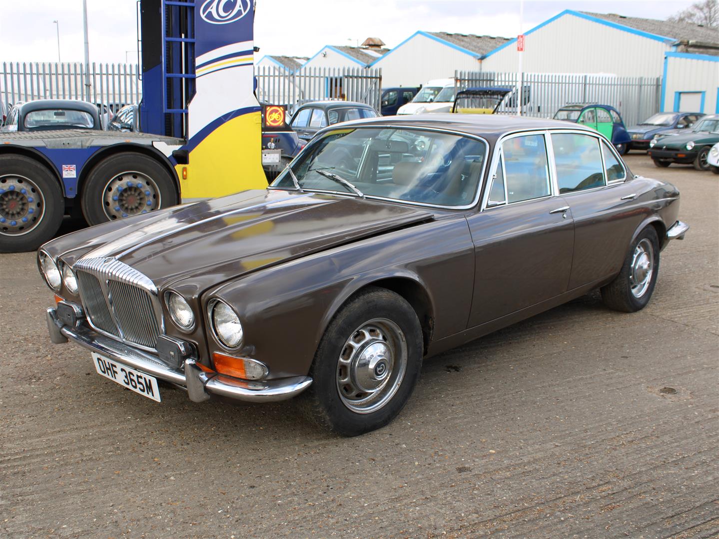 1973 Daimler Sovereign 4.2 Auto - Image 3 of 23