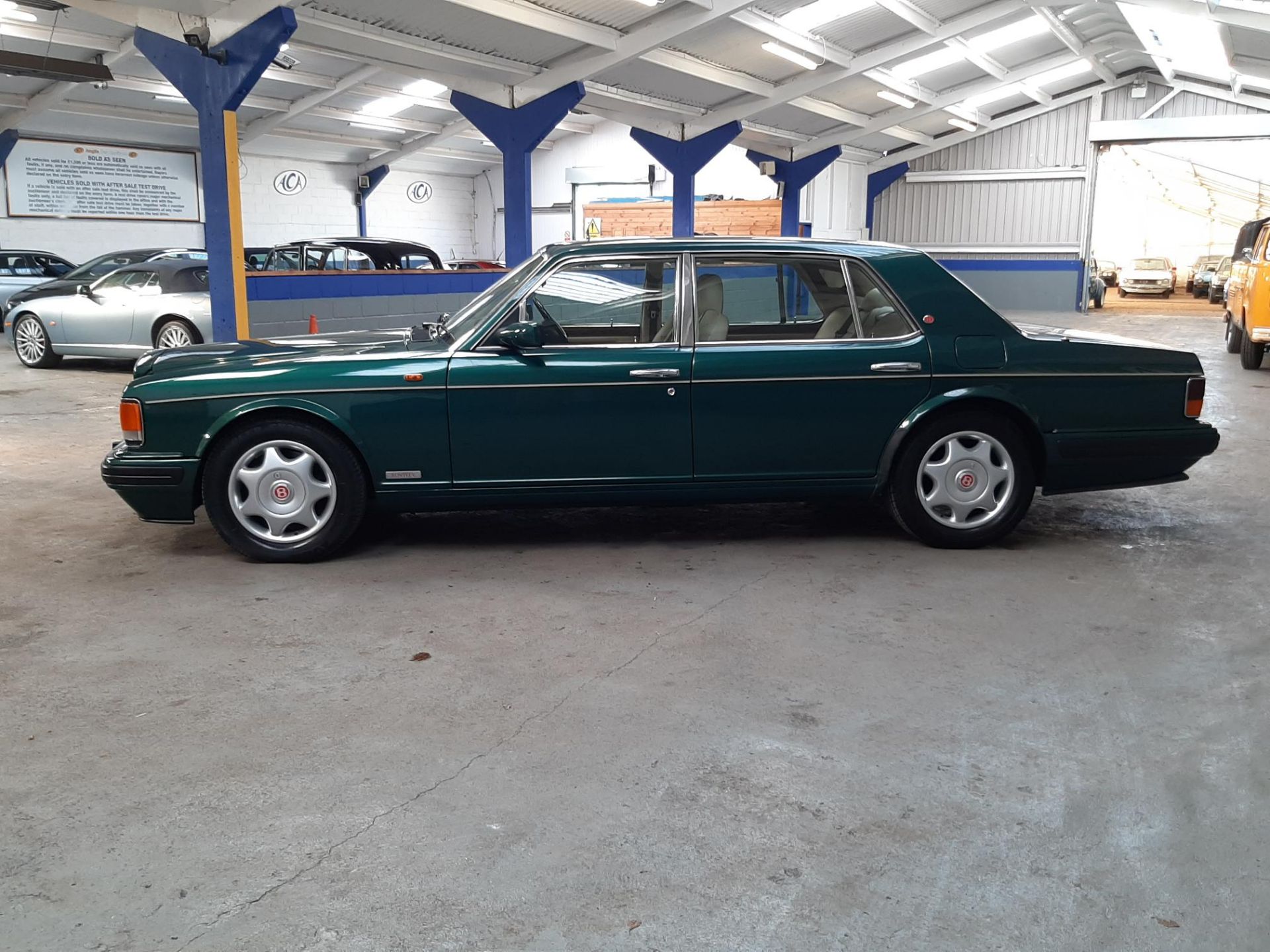 1997 Bentley Turbo R - Image 4 of 23