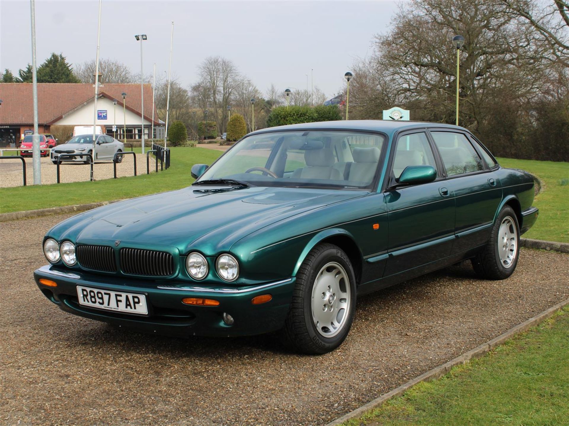 1997 Jaguar XJ Sport 3.2 V8 Auto 39,461 miles from new - Image 3 of 16