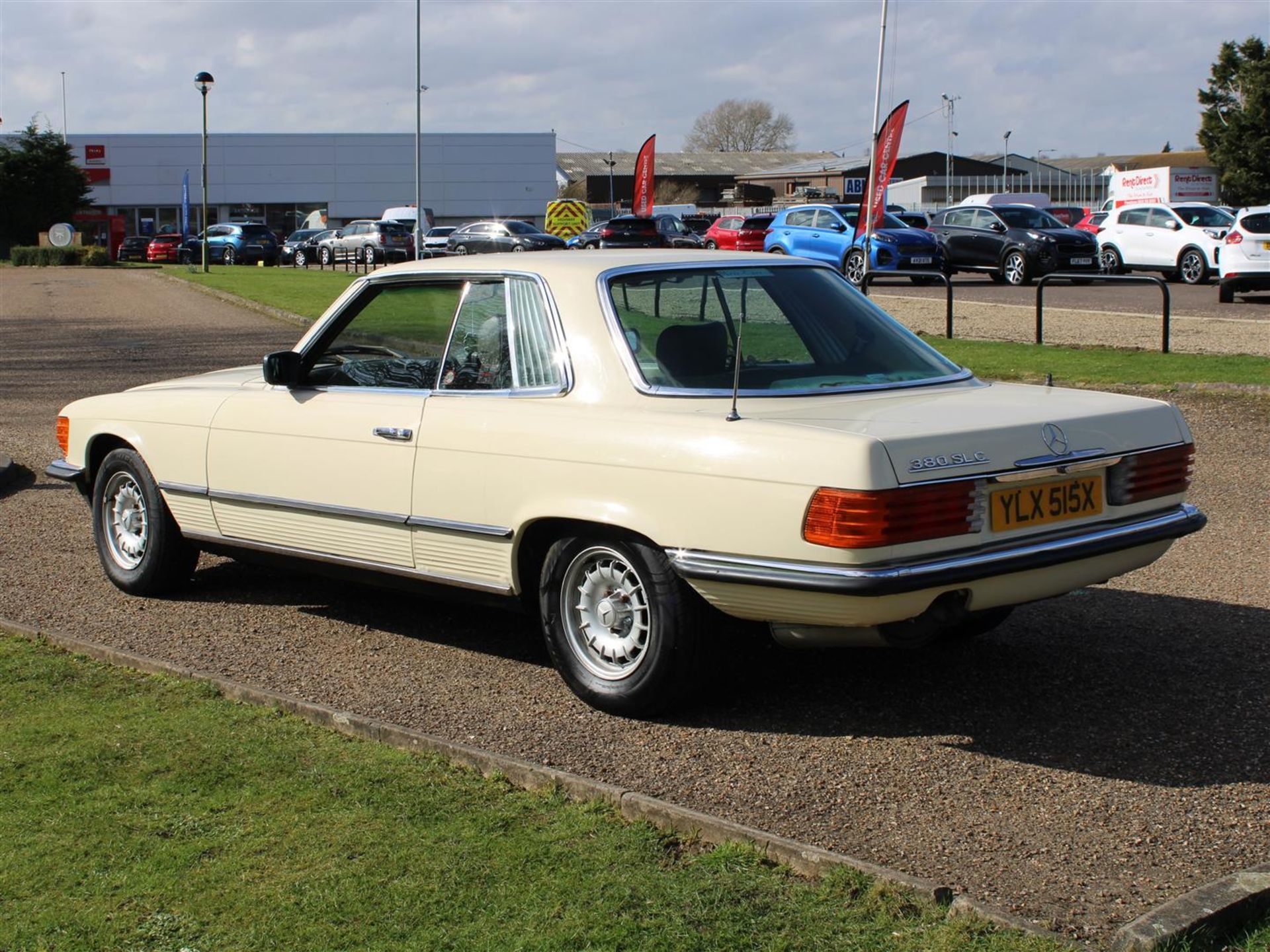 1981 Mercedes C107 380 SLC Auto - Image 5 of 22