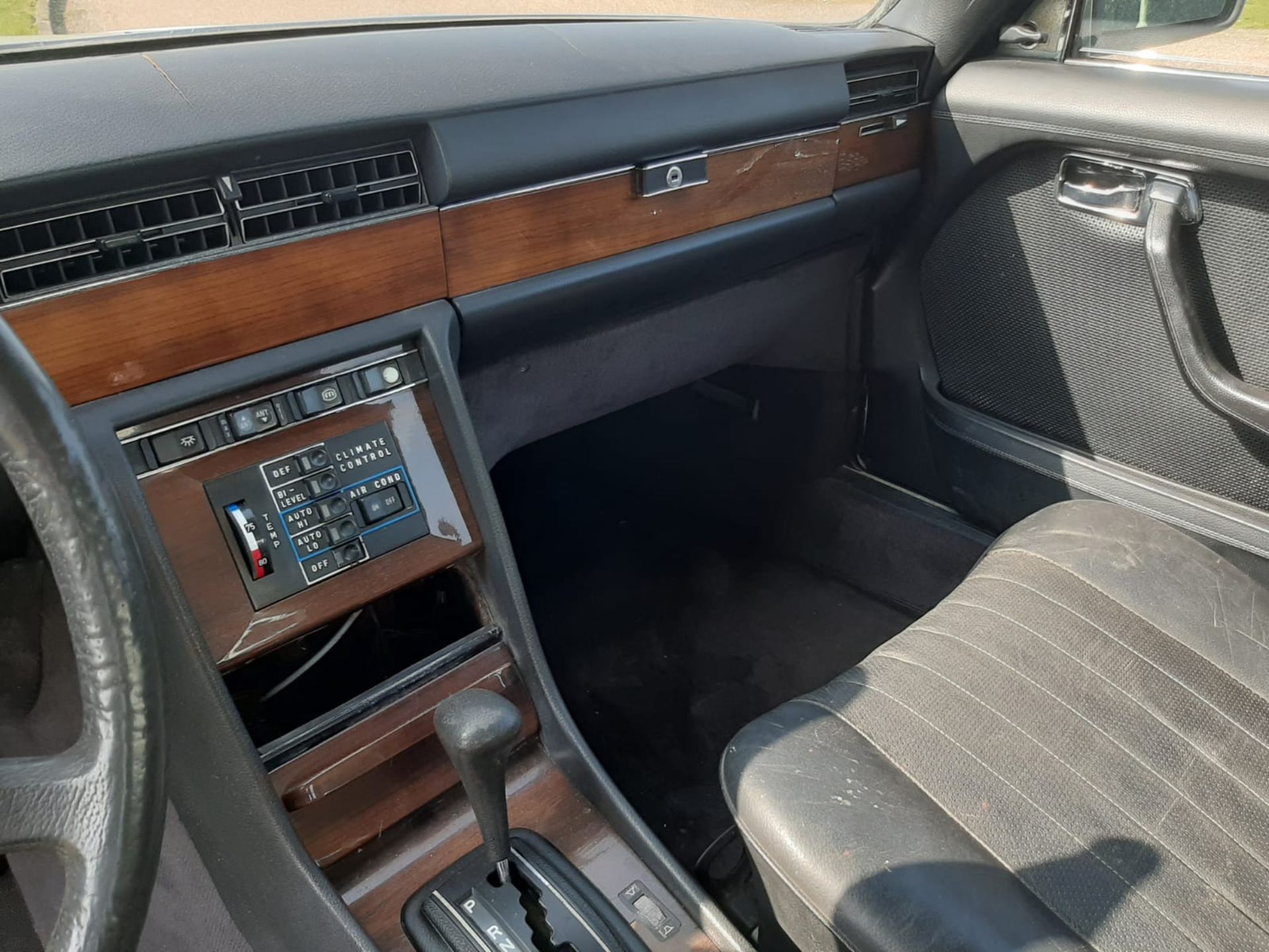 1980 Mercedes 300 SD Turbo Diesel LHD - Image 22 of 23