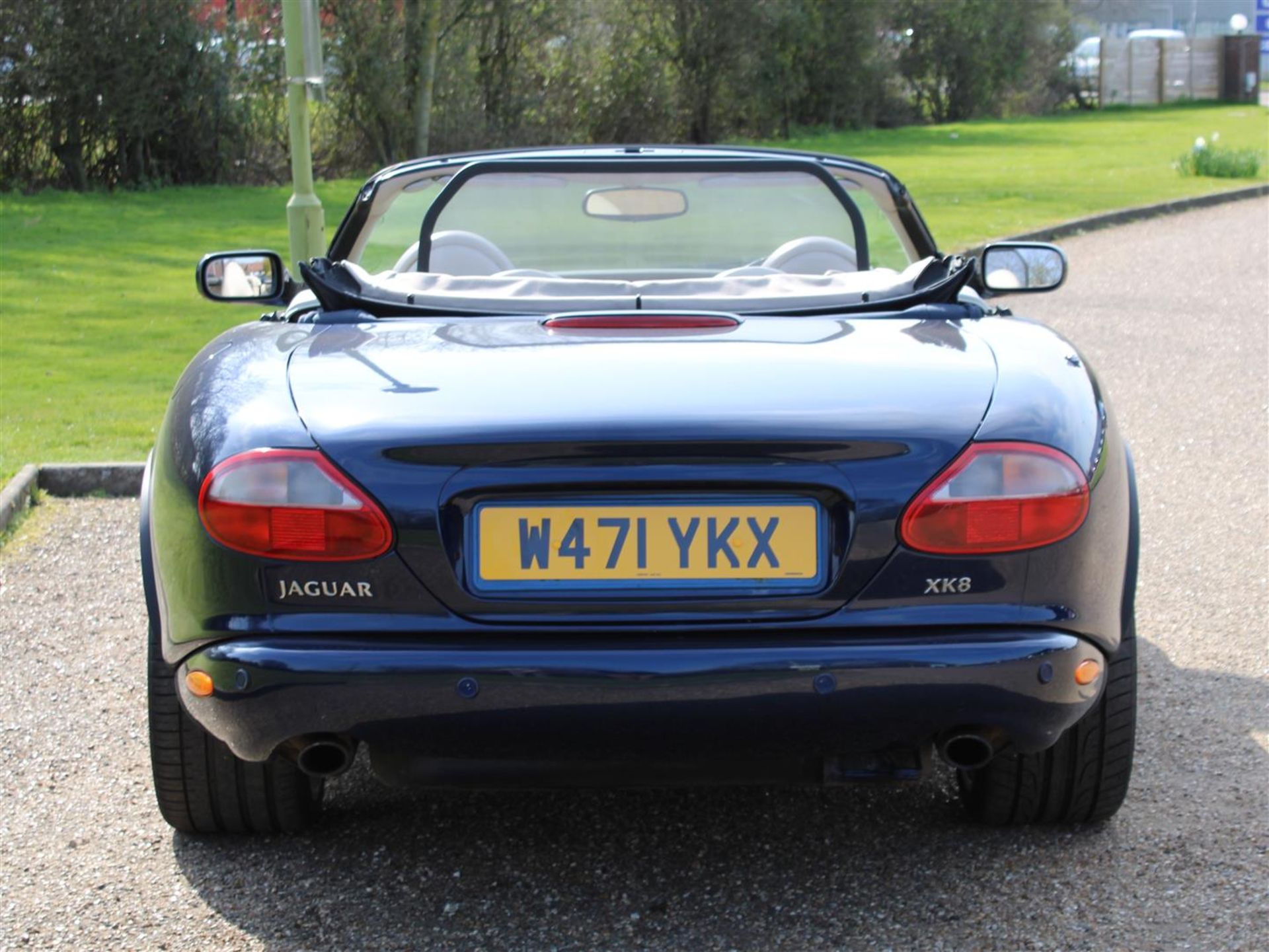 2000 Jaguar XK8 4.0 Convertible Auto - Image 5 of 21