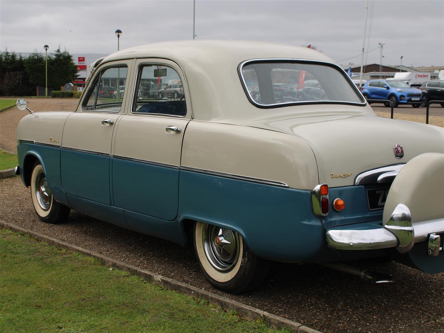 1955 Ford Zephyr Zodiac Mk1 - Image 23 of 25