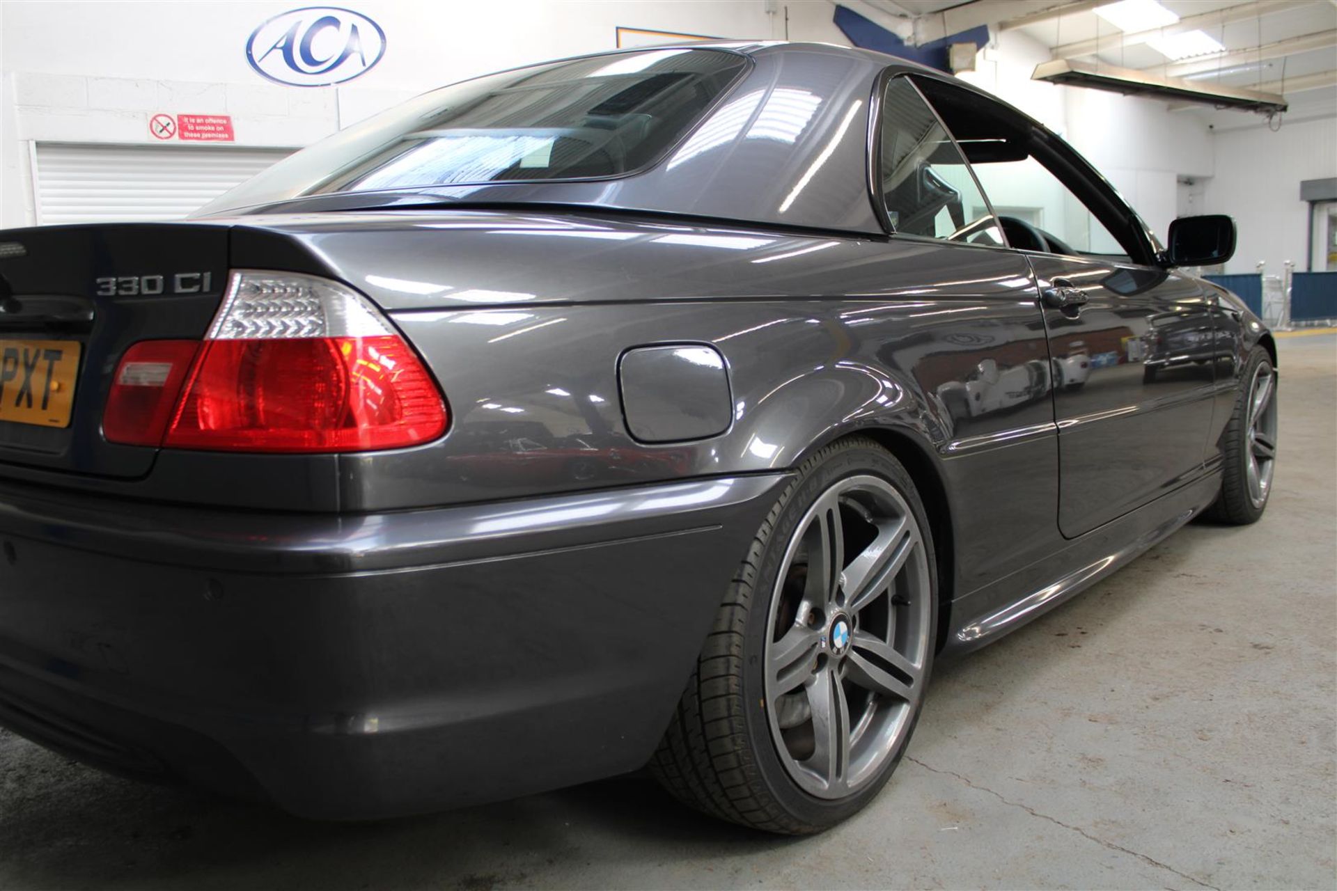 2005 BMW E46 330Ci M-Sport Convertible - Image 10 of 21