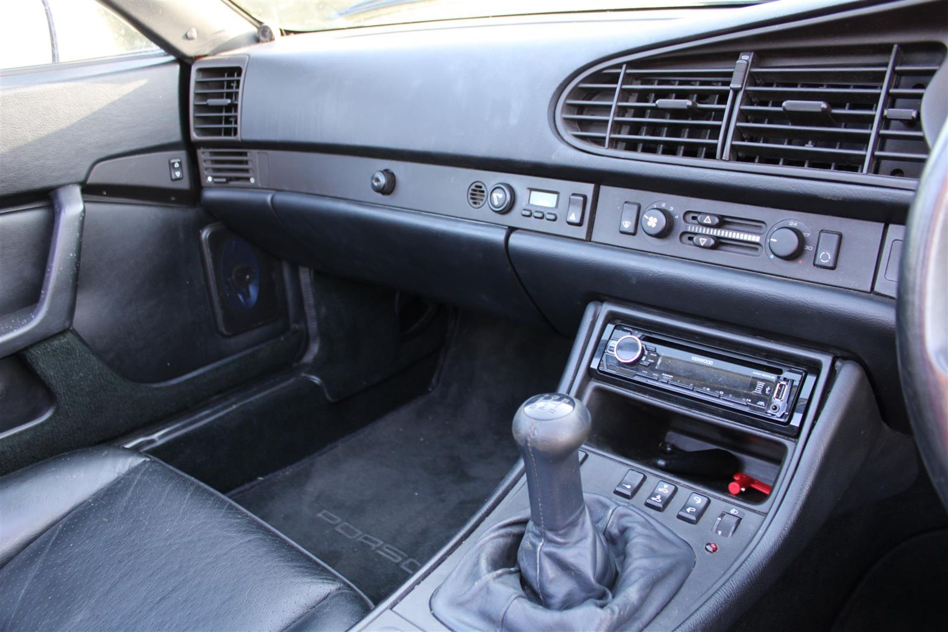 1989 Porsche 944 S2 Cabriolet - Image 9 of 20