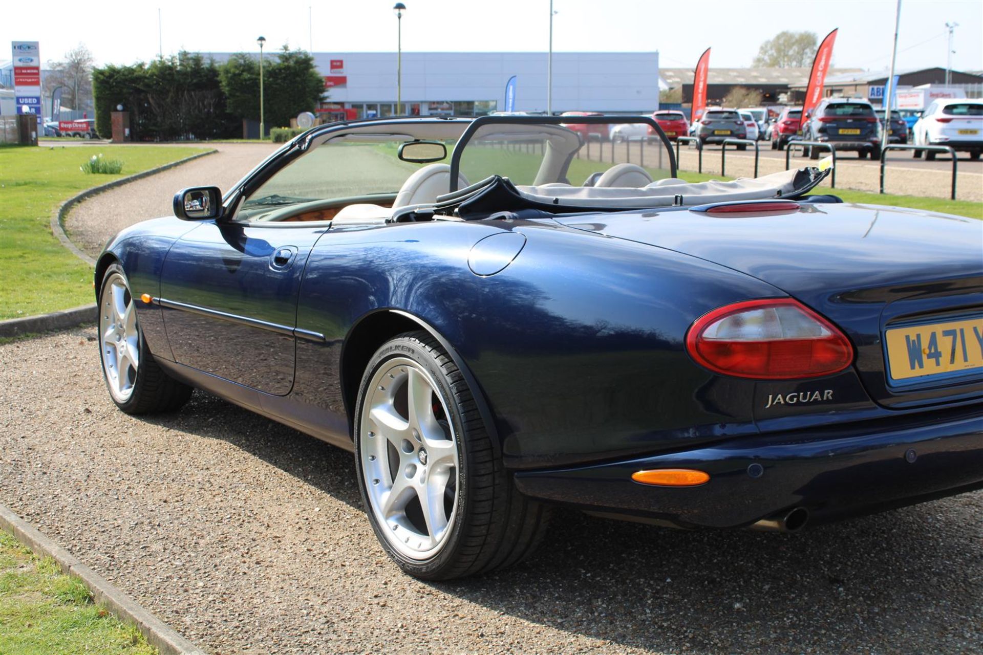 2000 Jaguar XK8 4.0 Convertible Auto - Image 20 of 21