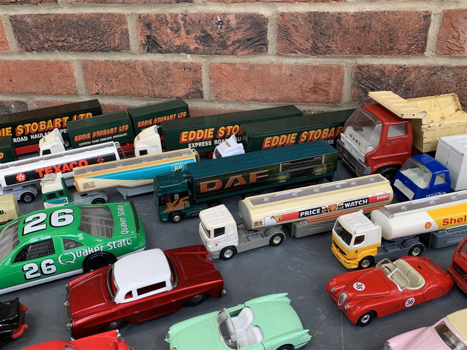 Quantity Of Play Worn Die Cast Toy Cars/Lorries - Image 5 of 6