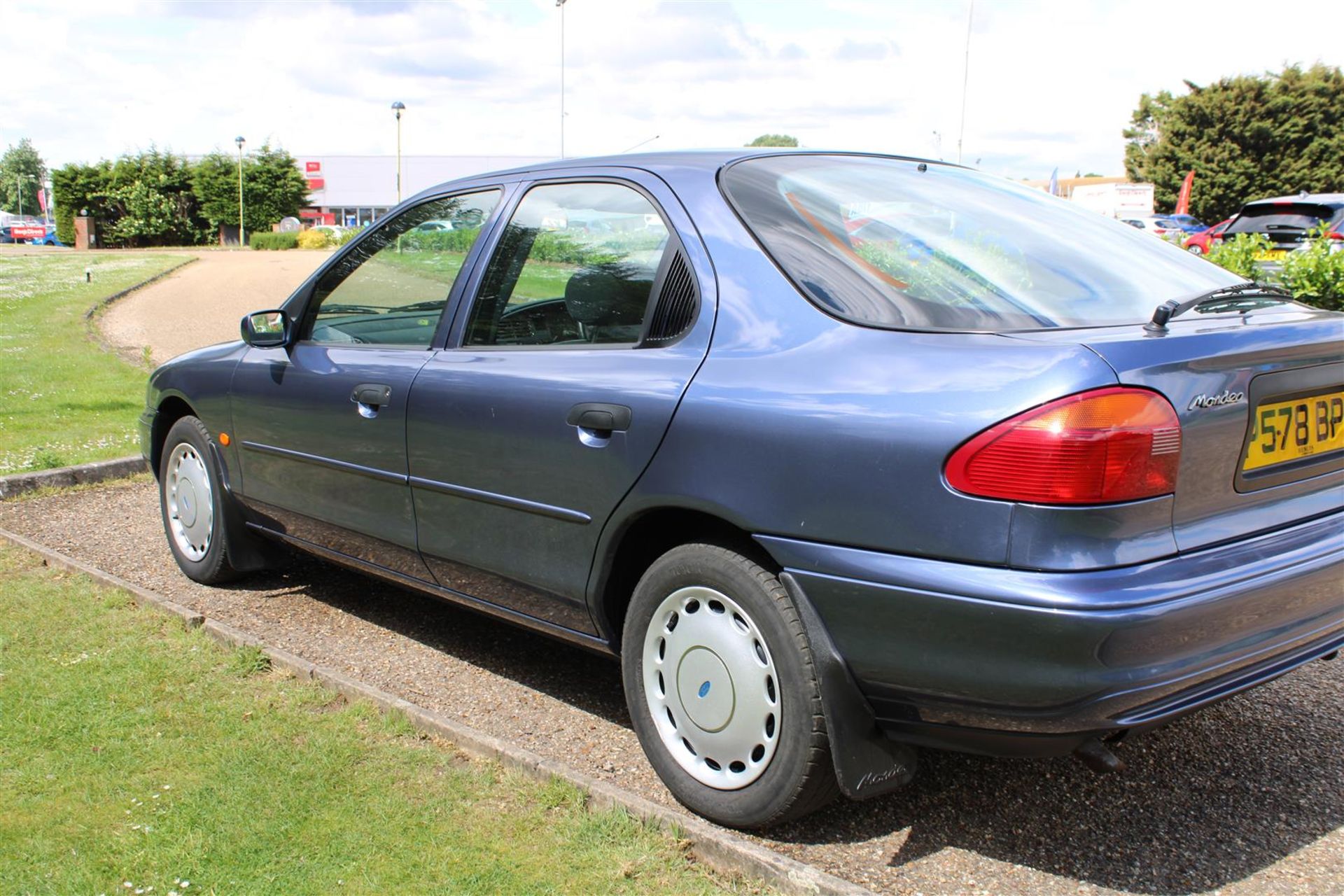 1996 Ford Mondeo Verona One owner. 23,584 miles from new - Image 12 of 20