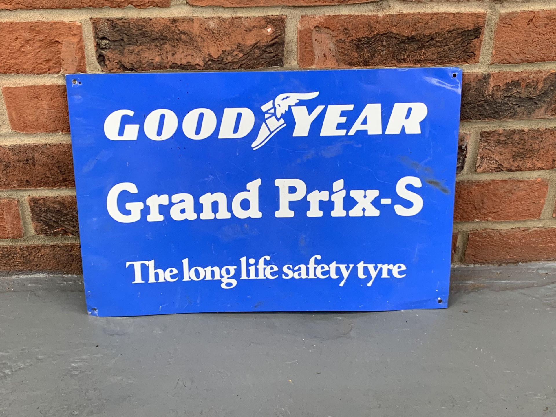 Aluminium Goodyear Grand Prix-S Tyre's Sign