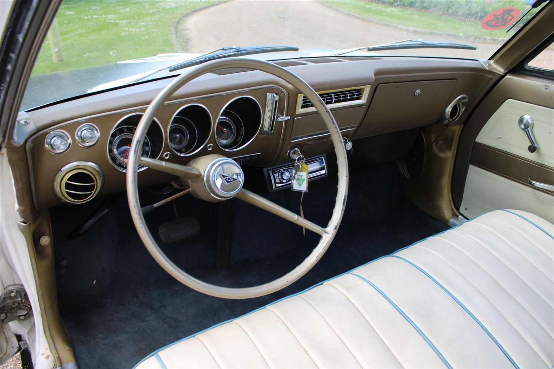 1965 Chevrolet Corvair Coupe Auto LHD - Image 14 of 19