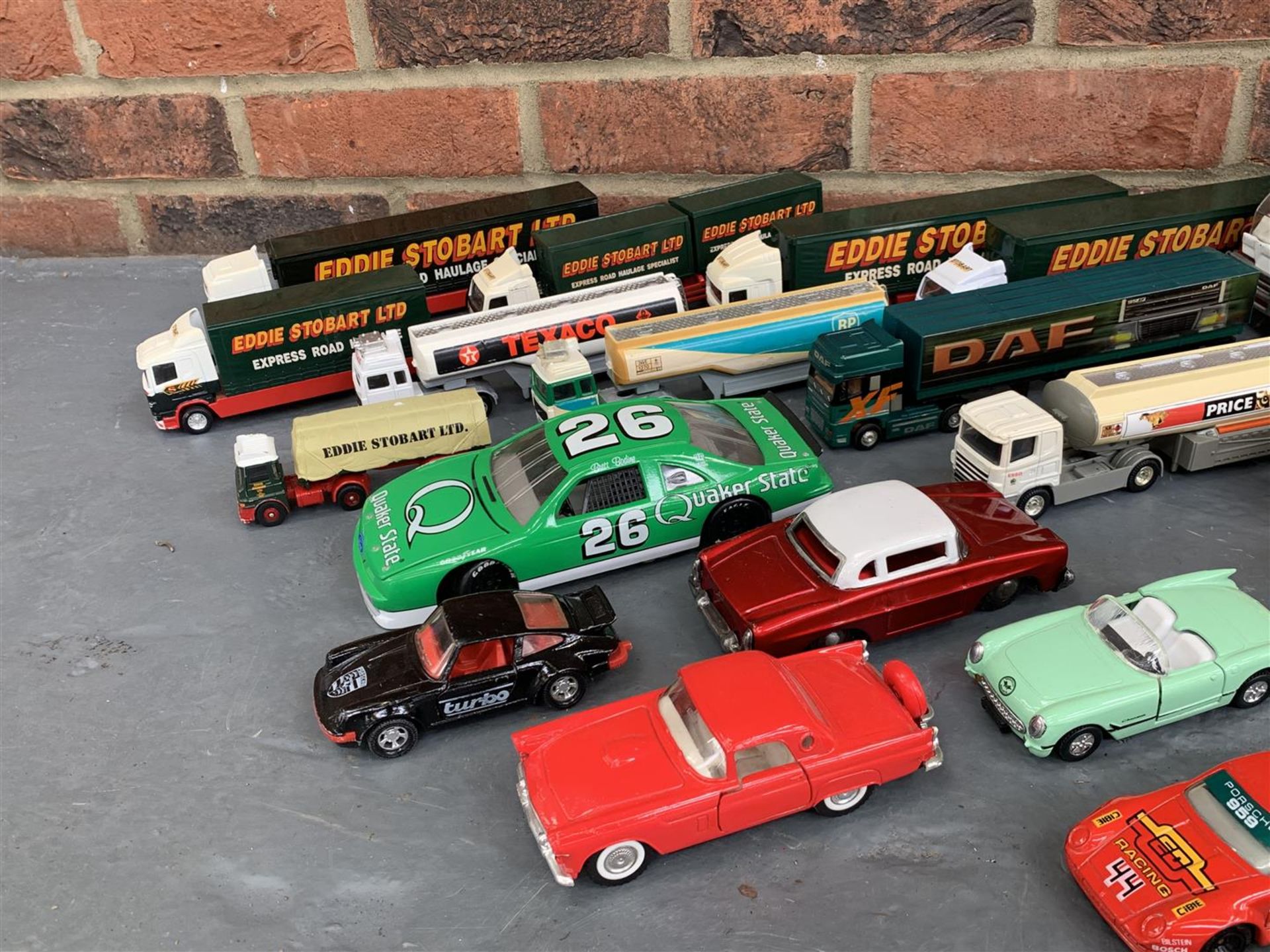 Quantity Of Play Worn Die Cast Toy Cars/Lorries - Image 6 of 6
