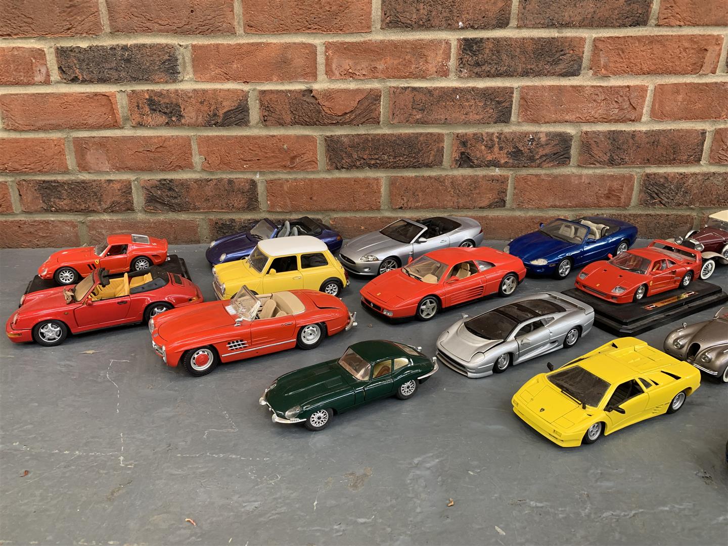 Quantity Of Play Worn Die Cast Toy Cars - Image 3 of 4