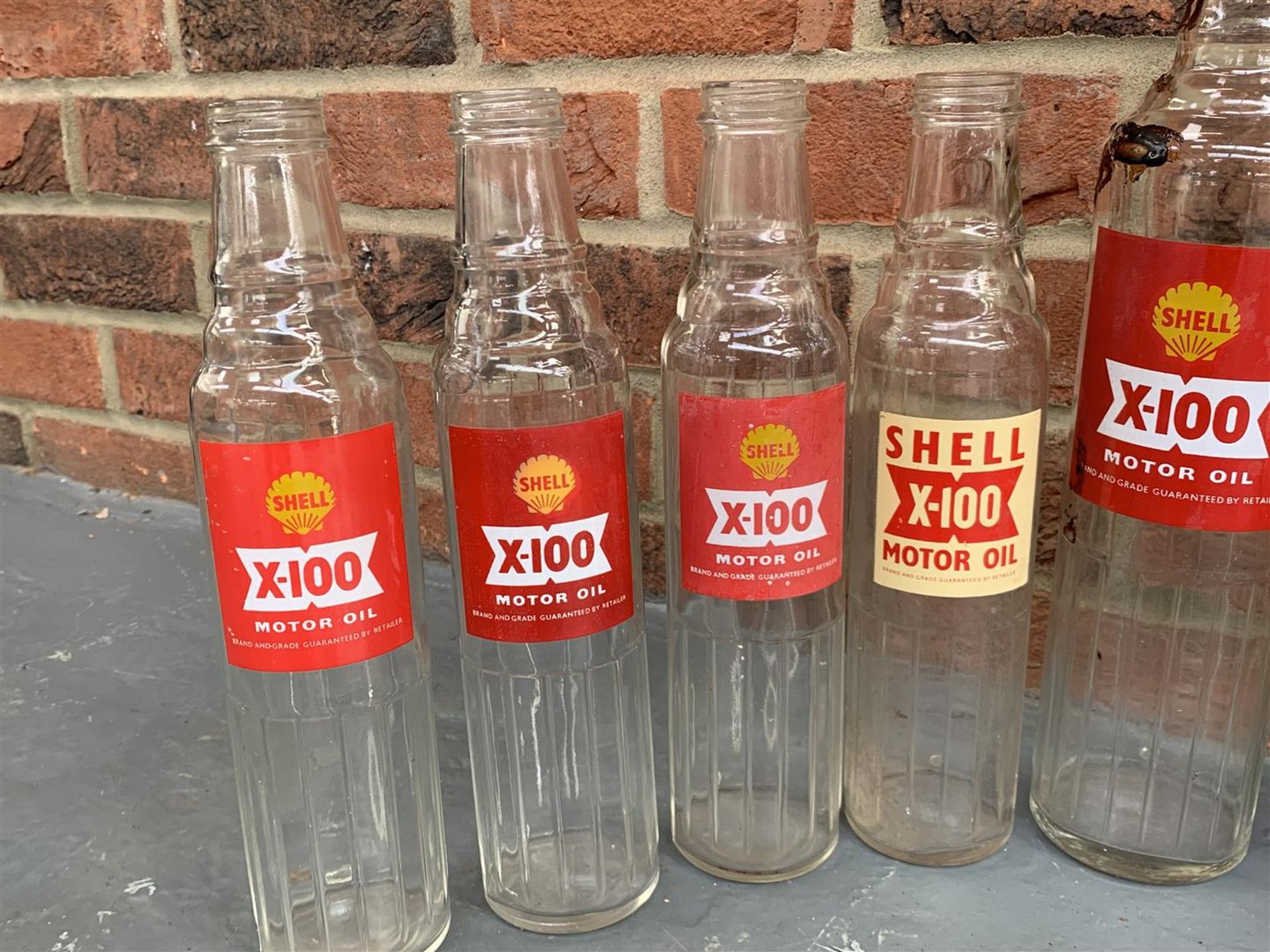 Eight Shell X100 Pint Bottles & Three Two Pint Bottles (11) - Image 4 of 4