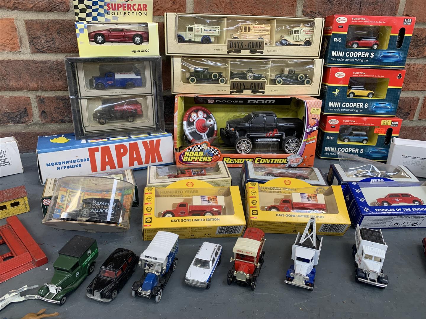 Mixed Lot Of Boxed Yesteryear Model Cars Etc - Image 3 of 4