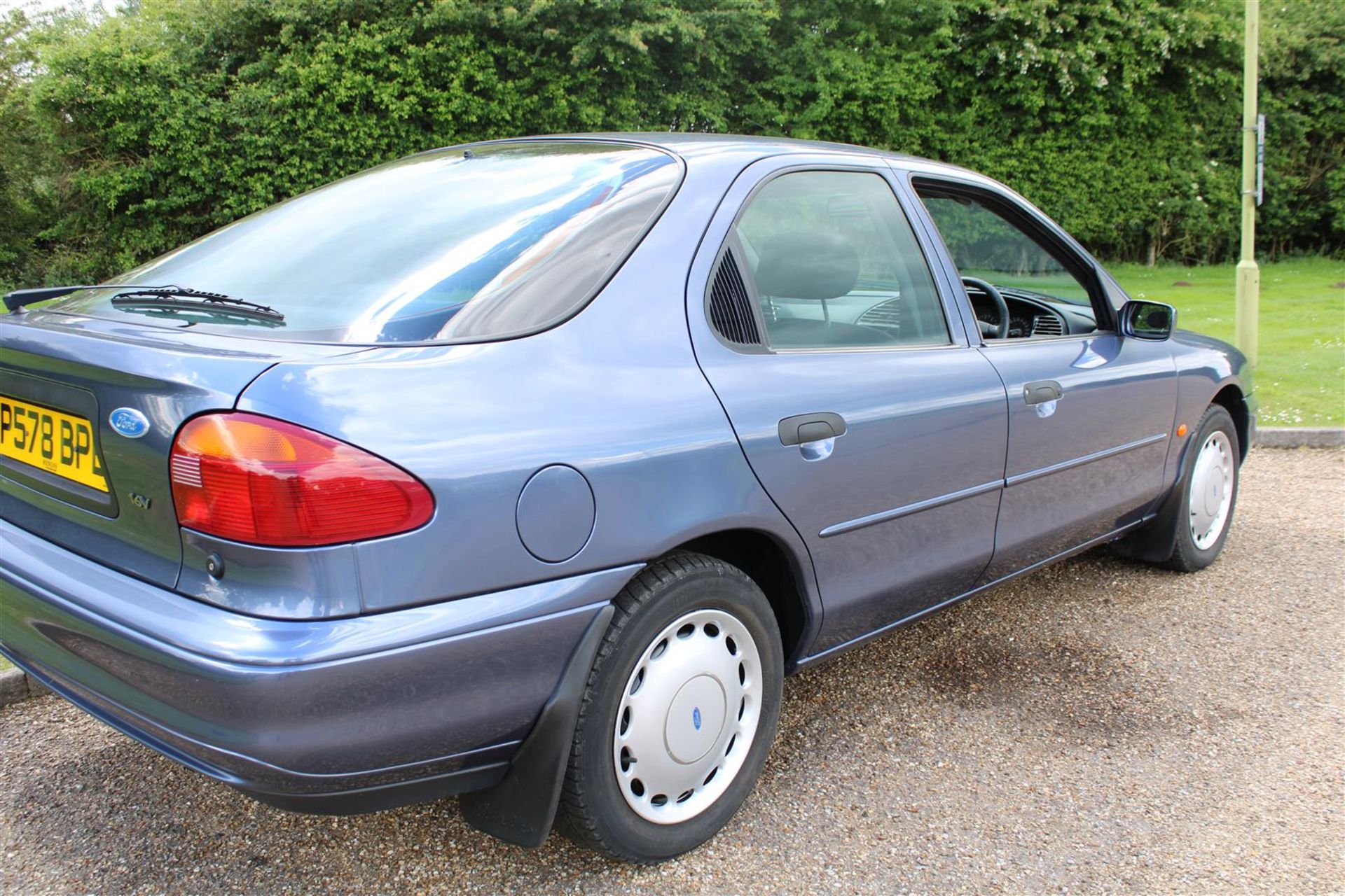 1996 Ford Mondeo Verona One owner. 23,584 miles from new - Image 10 of 20