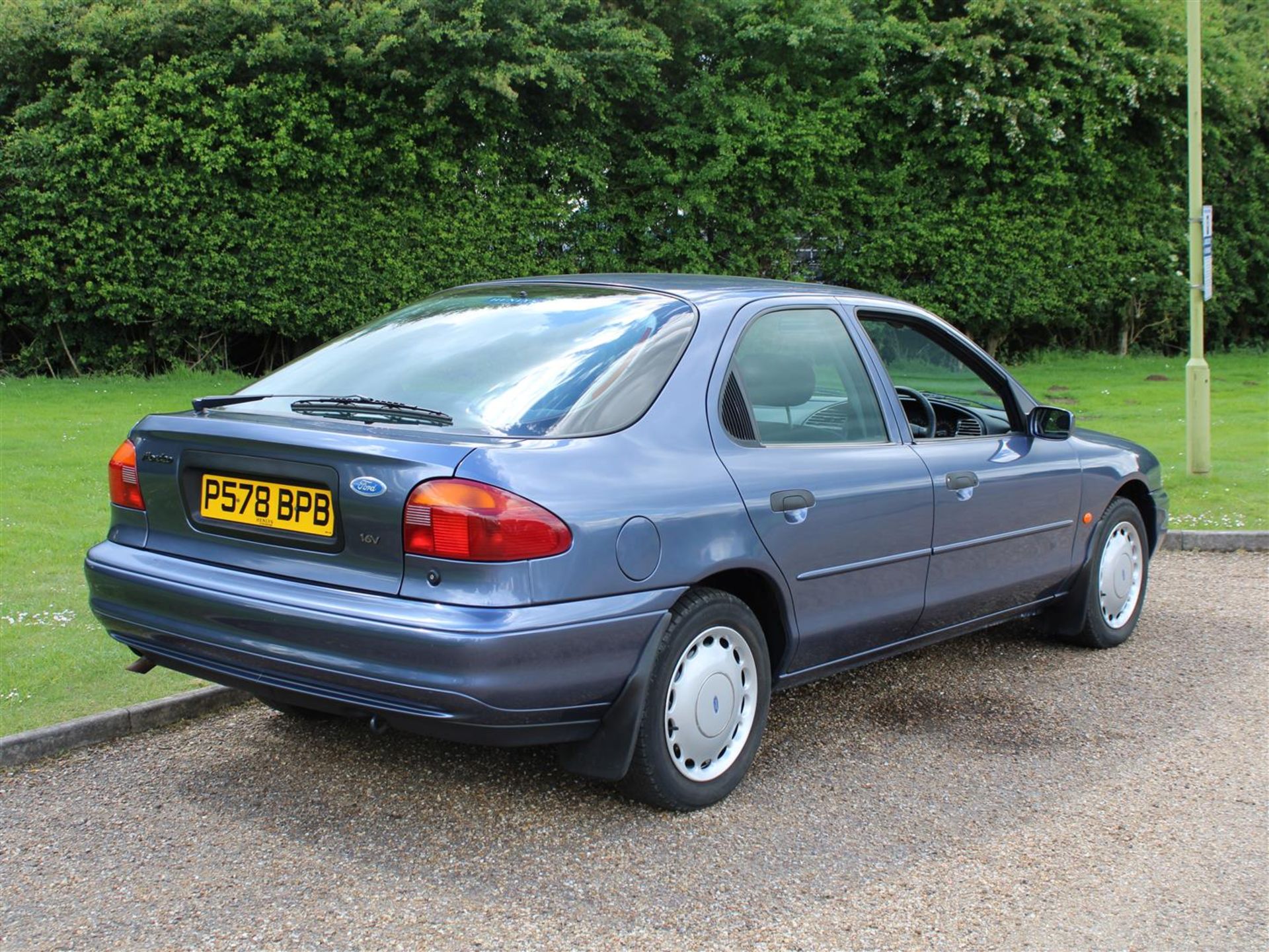 1996 Ford Mondeo Verona One owner. 23,584 miles from new - Image 7 of 20