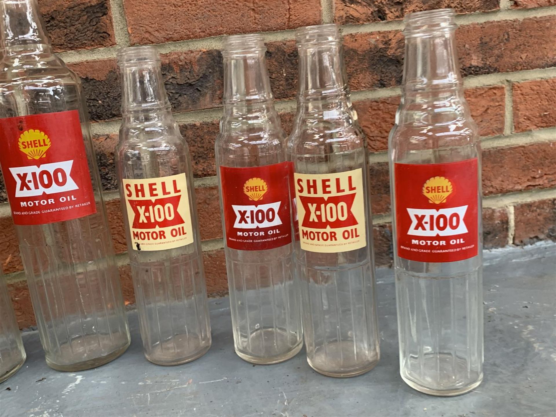 Eight Shell X100 Pint Bottles & Three Two Pint Bottles (11) - Image 2 of 4