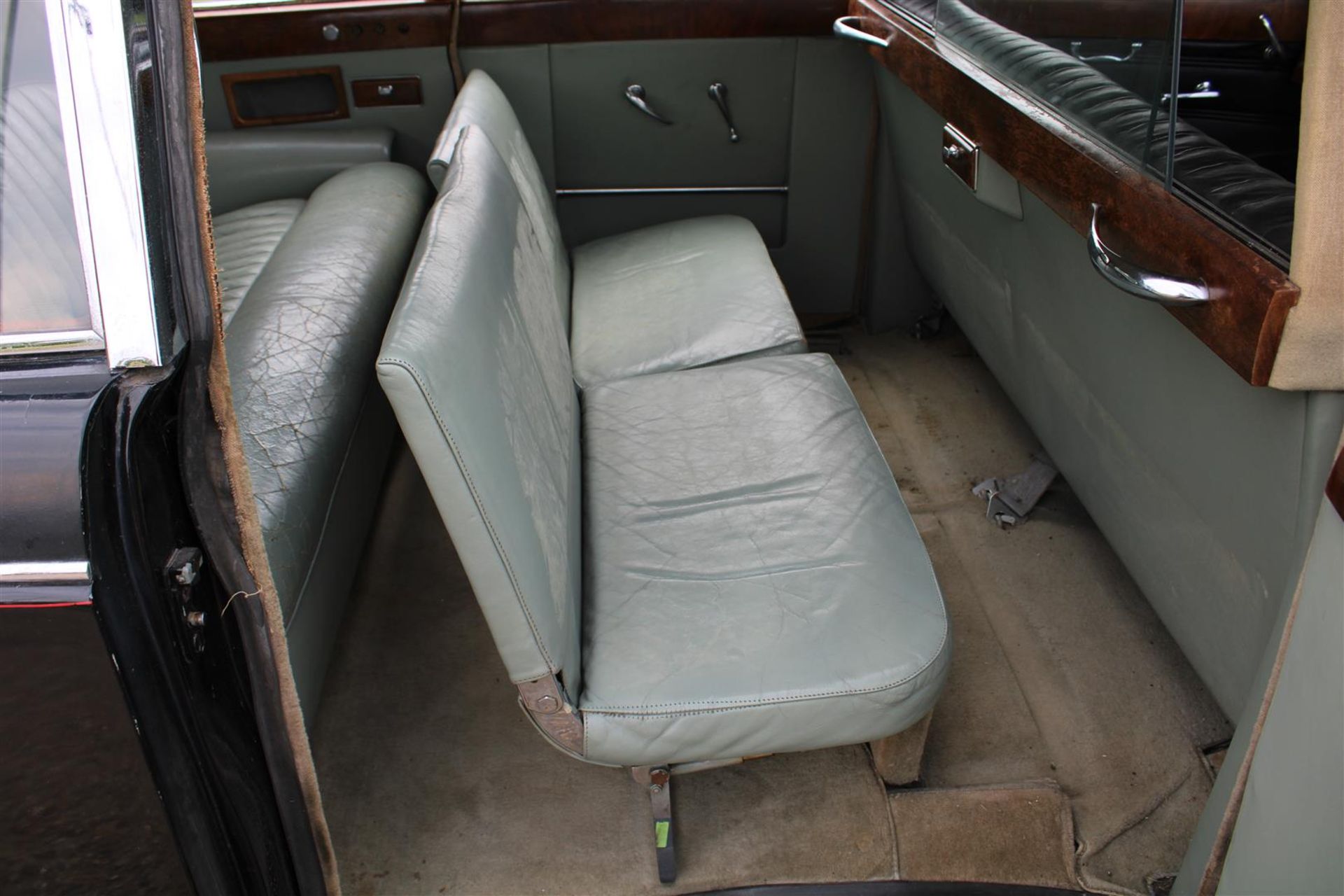 1968 Daimler Majestic Major Limousine - Image 15 of 22